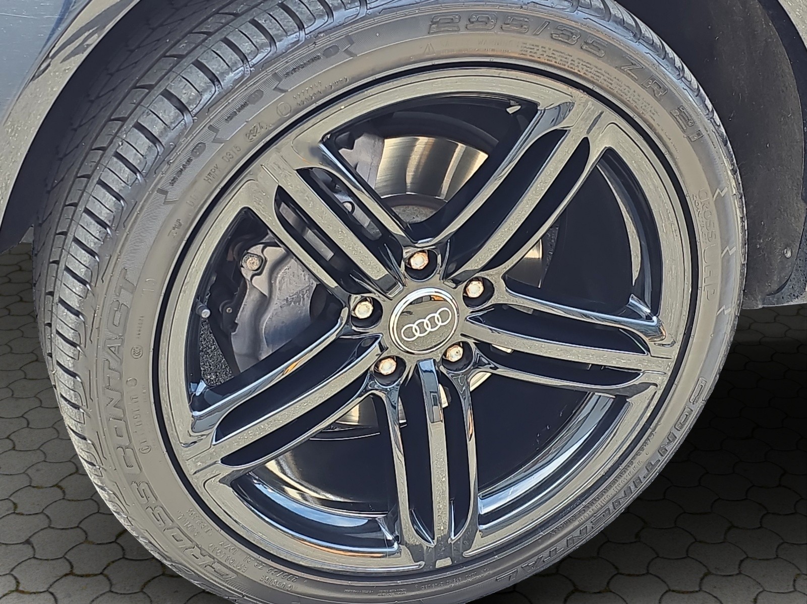AUDI Q7 3.0 TDI S-Line V12-Optik Quattro TIPTRONIC 7-Sitzer mit AHK-image-8