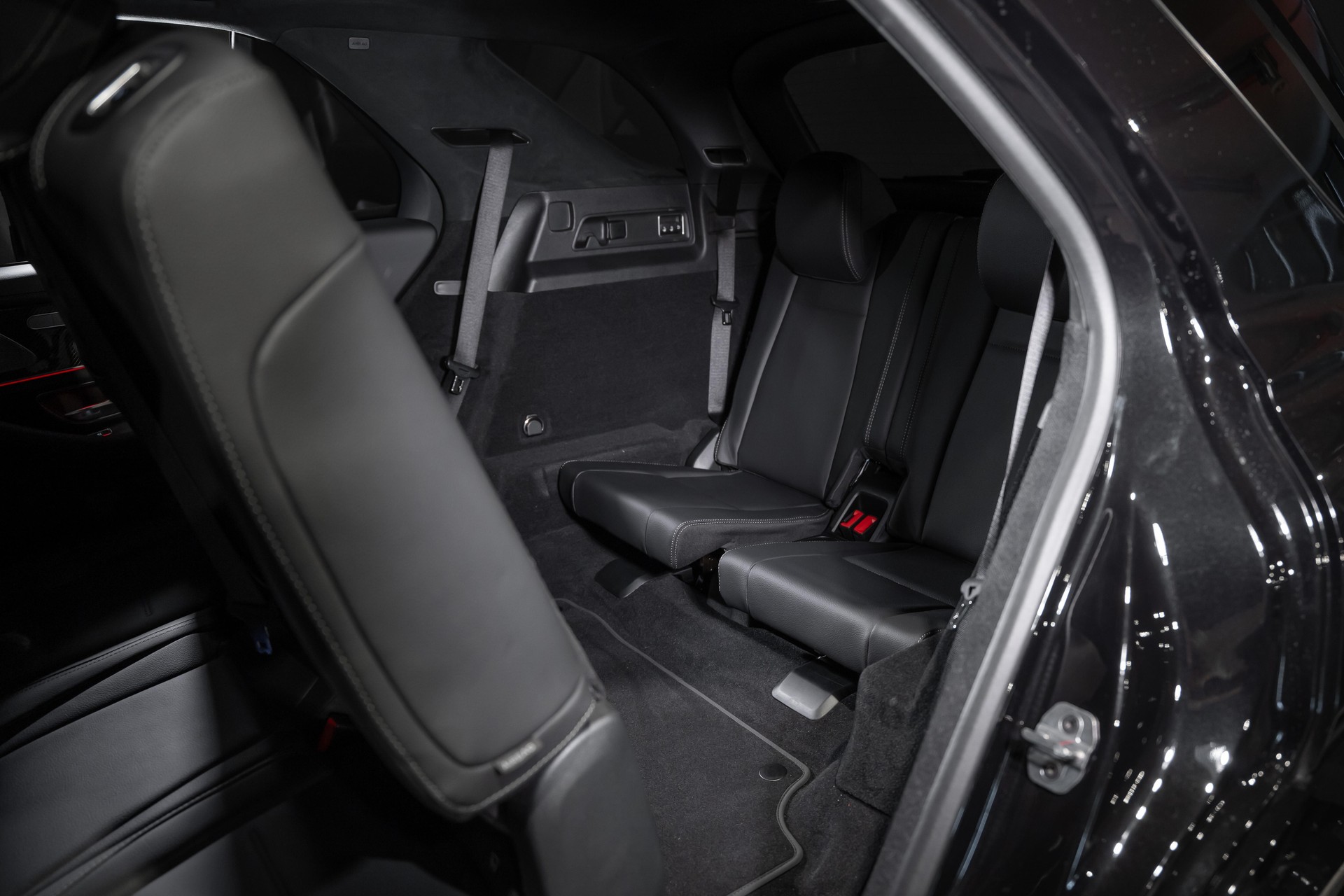 MERCEDES-BENZ GLE 450 d AMG Line 4matic-image-17