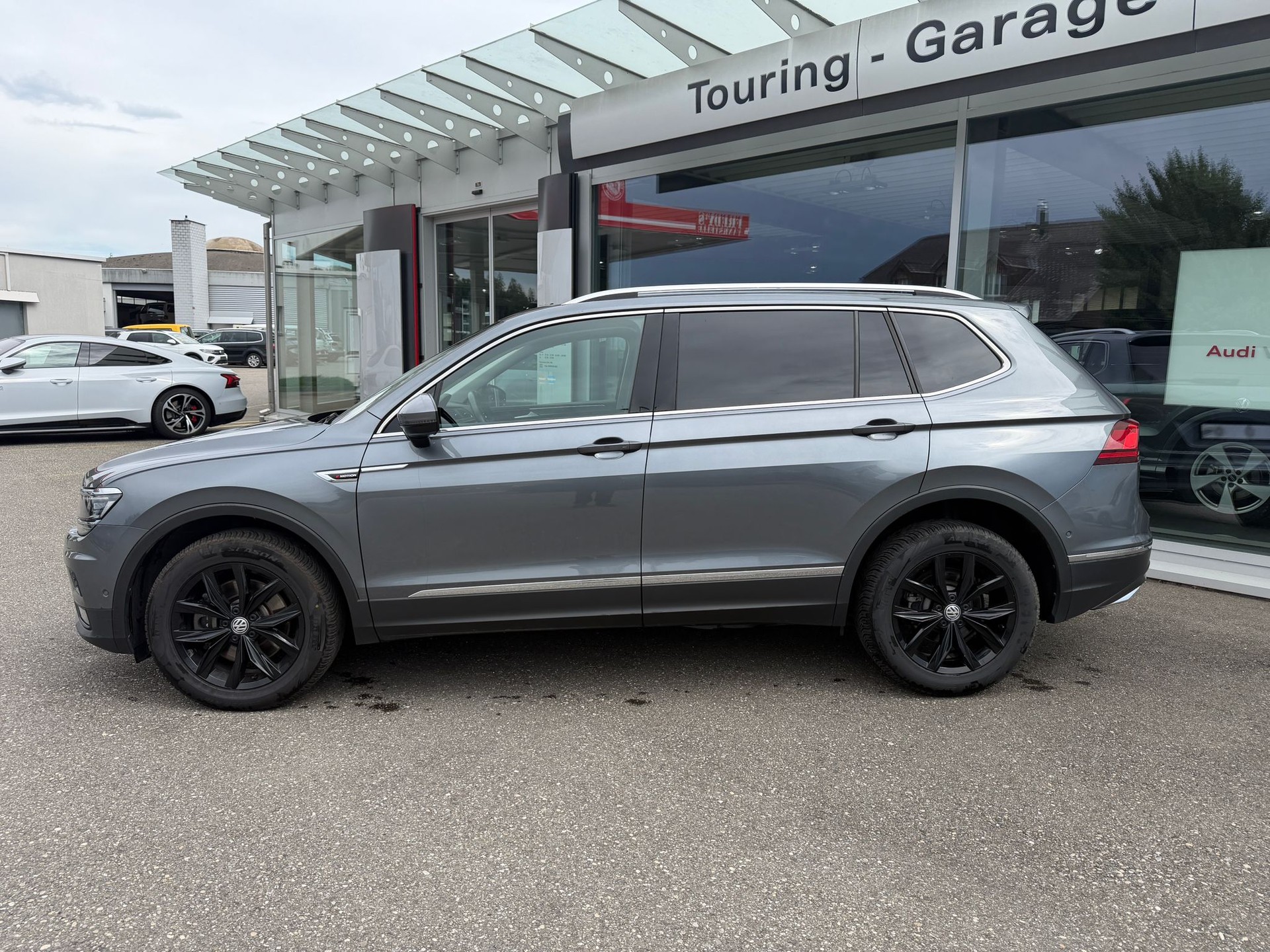 VW Tiguan Allspace 2.0 TDI SCR Highline 4Motion DSG-showroom-element-1