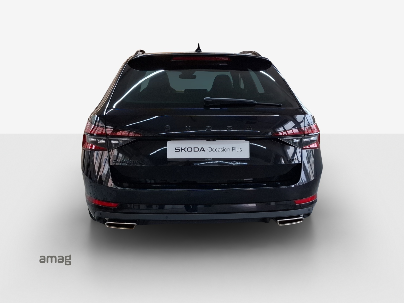 SKODA Superb Combi 2.0 TSI SportLine Light 4x4 DSG-showroom-element-3