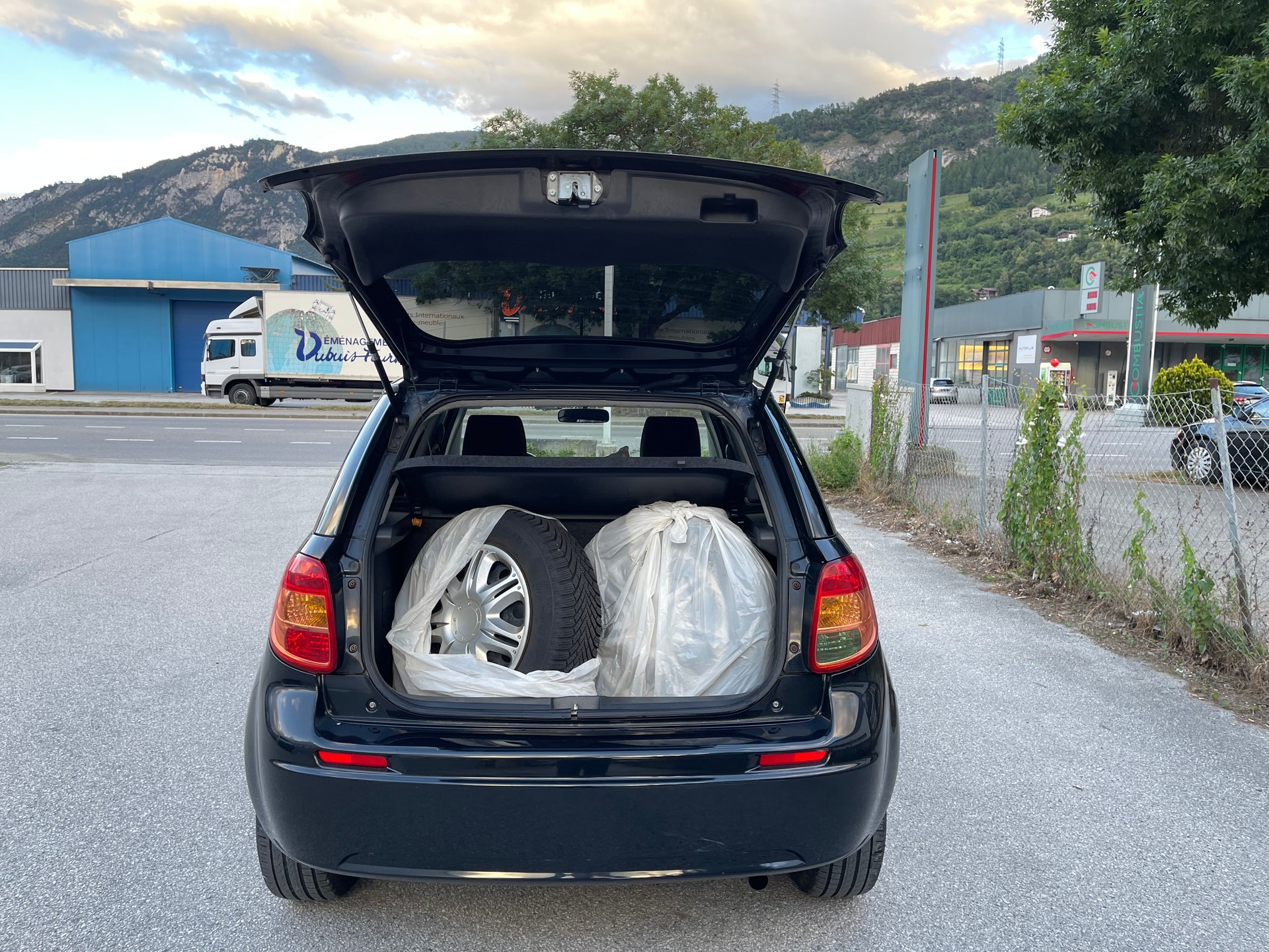 SUZUKI SX4 1.6 16V GL Top 2WD-showroom-element-2