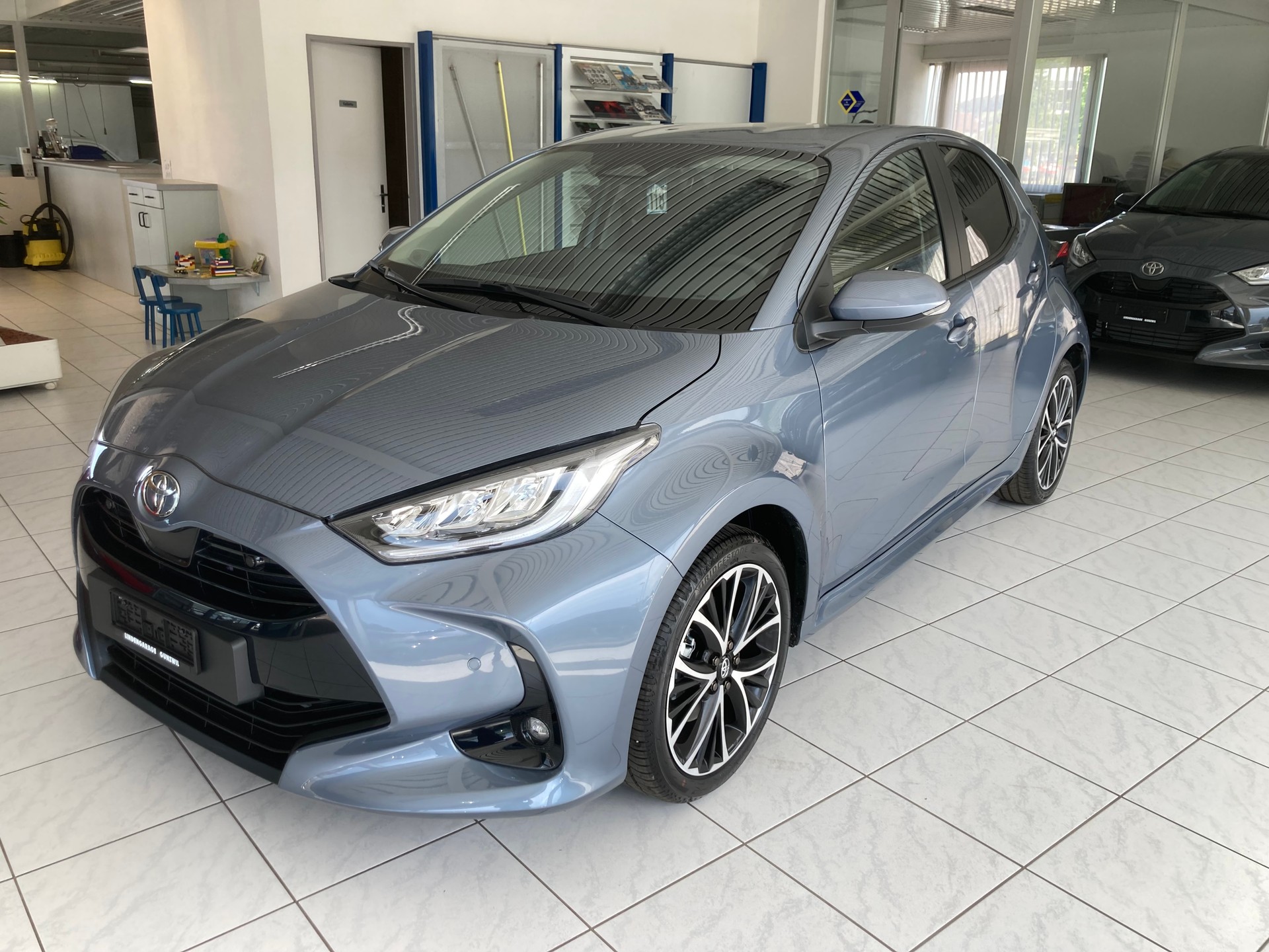 TOYOTA Yaris 1.5 Trend e-CVT