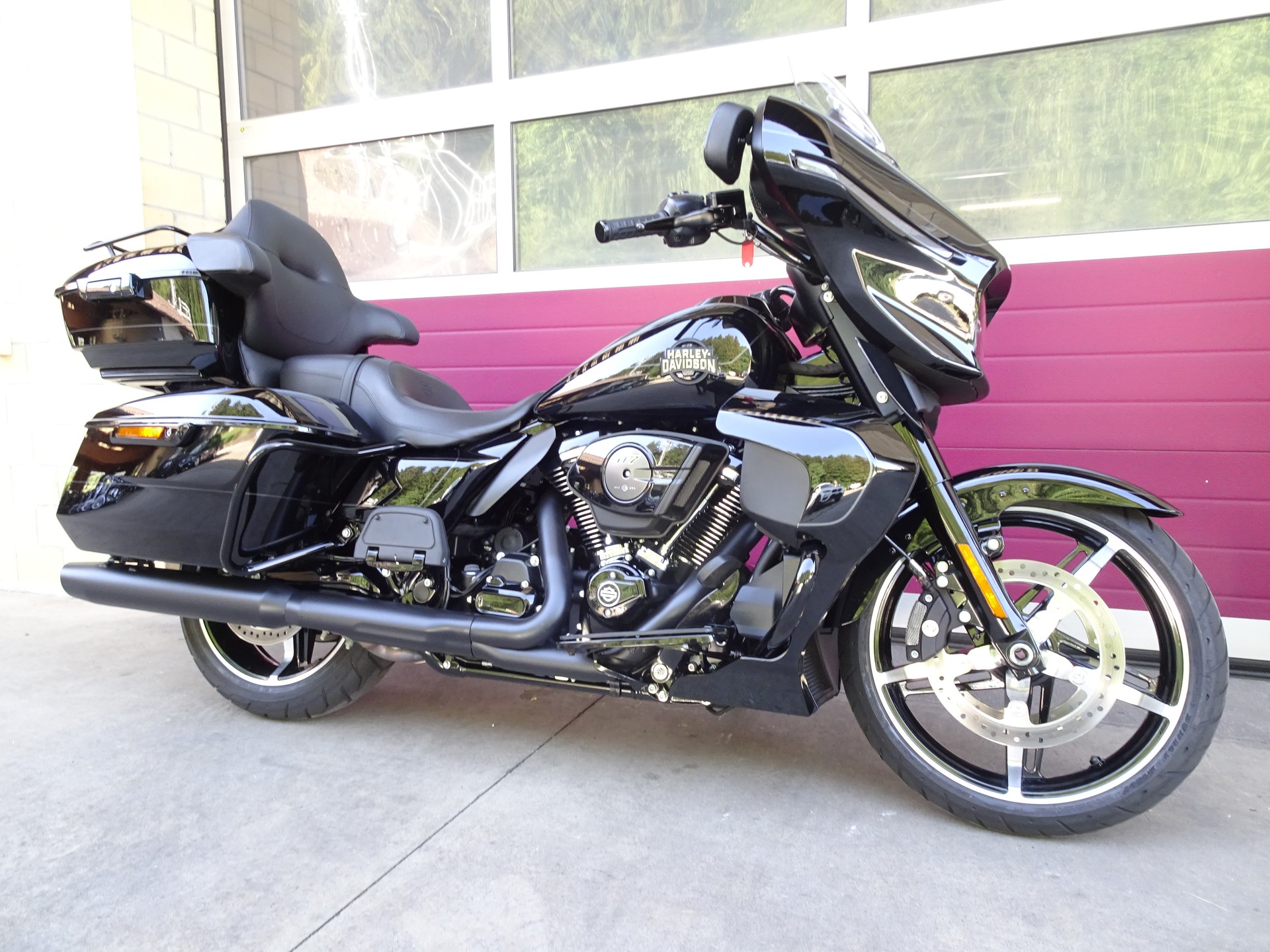 HARLEY-DAVIDSON FLHXU Street Glide Ultra 117-image-10