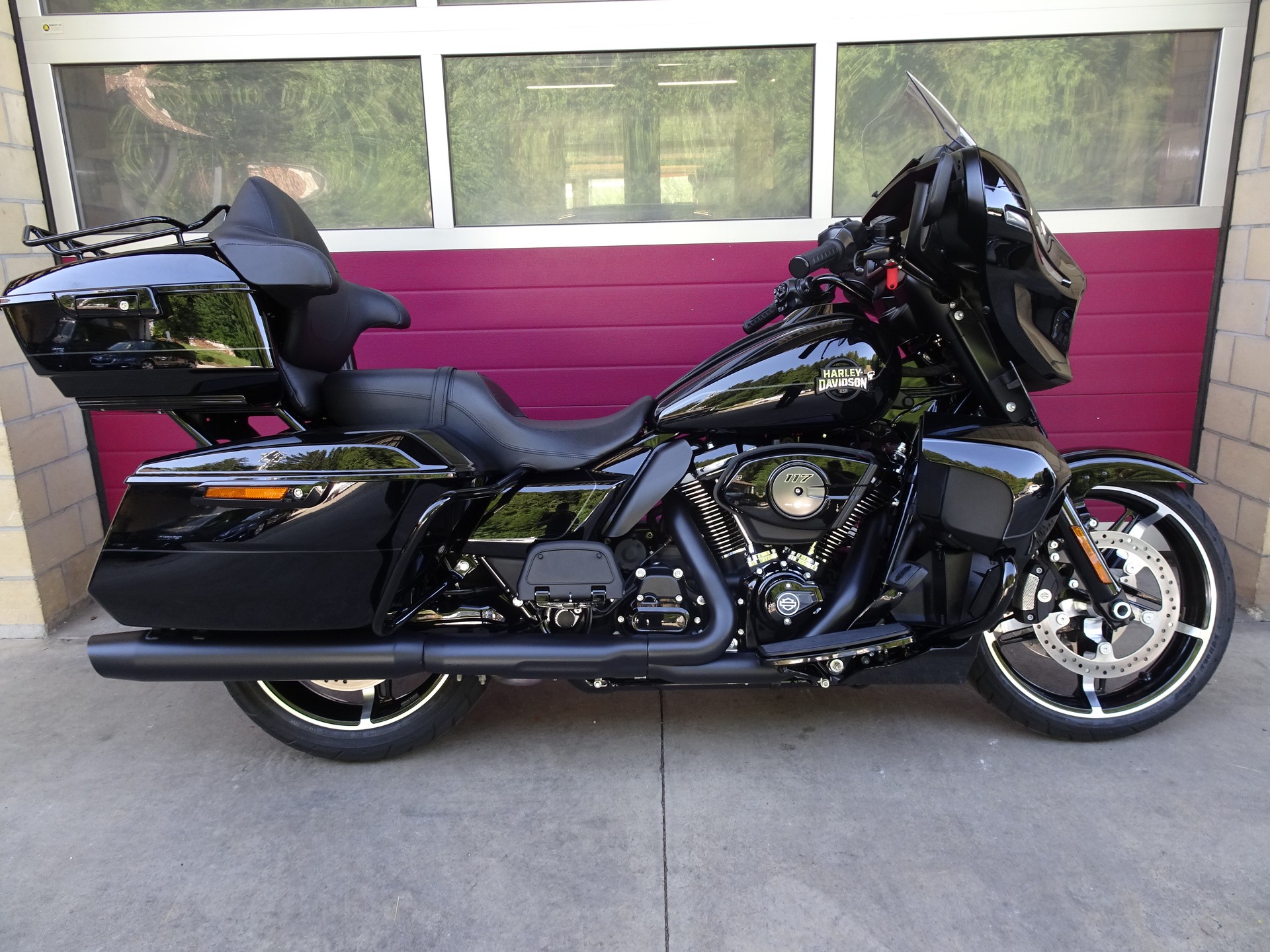 HARLEY-DAVIDSON FLHXU Street Glide Ultra 117-image-0
