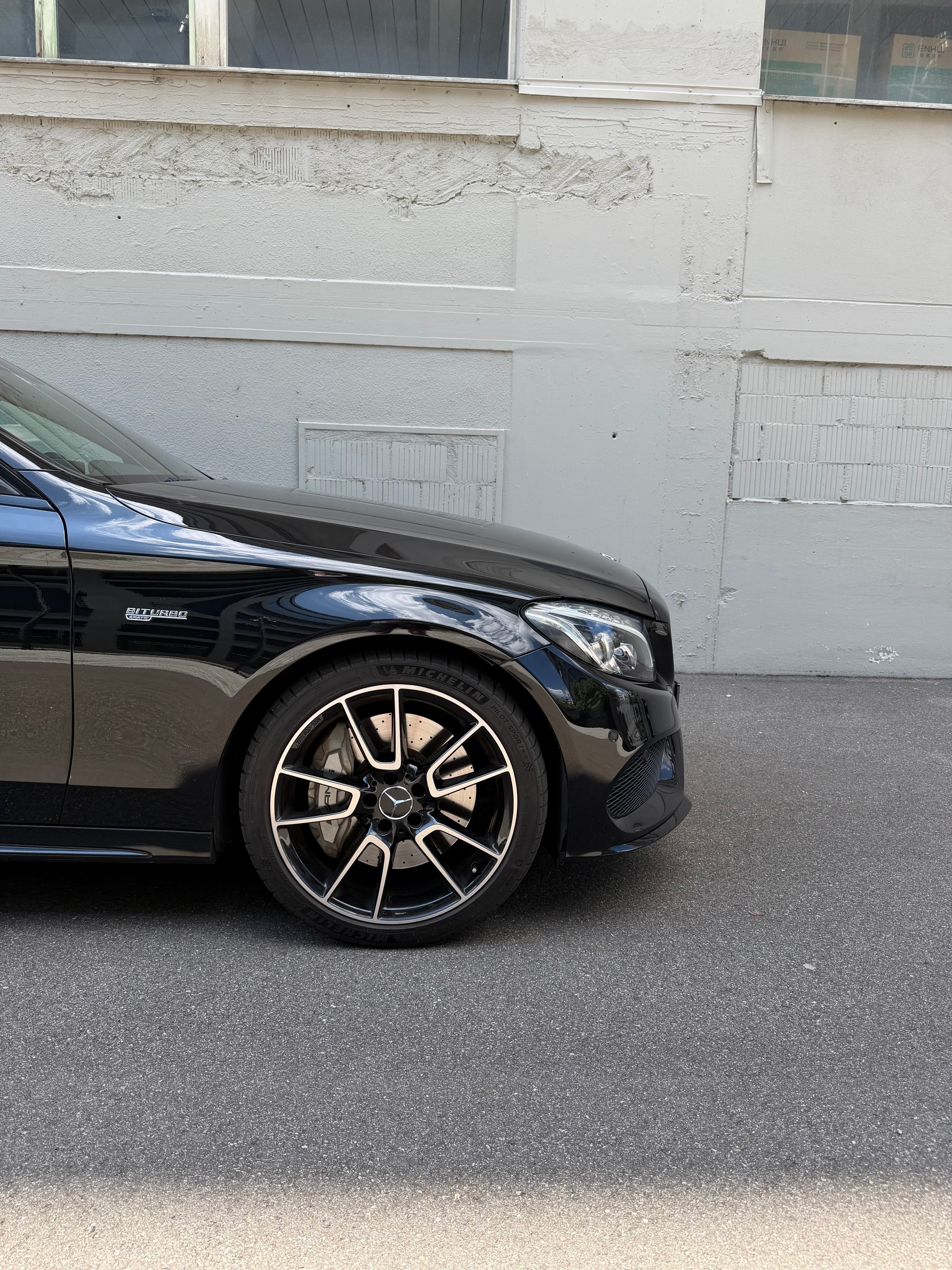 MERCEDES-BENZ C 43 AMG-image-9