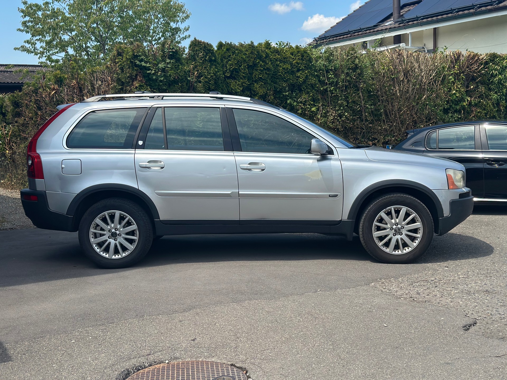 VOLVO XC90 2.5T AWD Executive Geartronic-image-2
