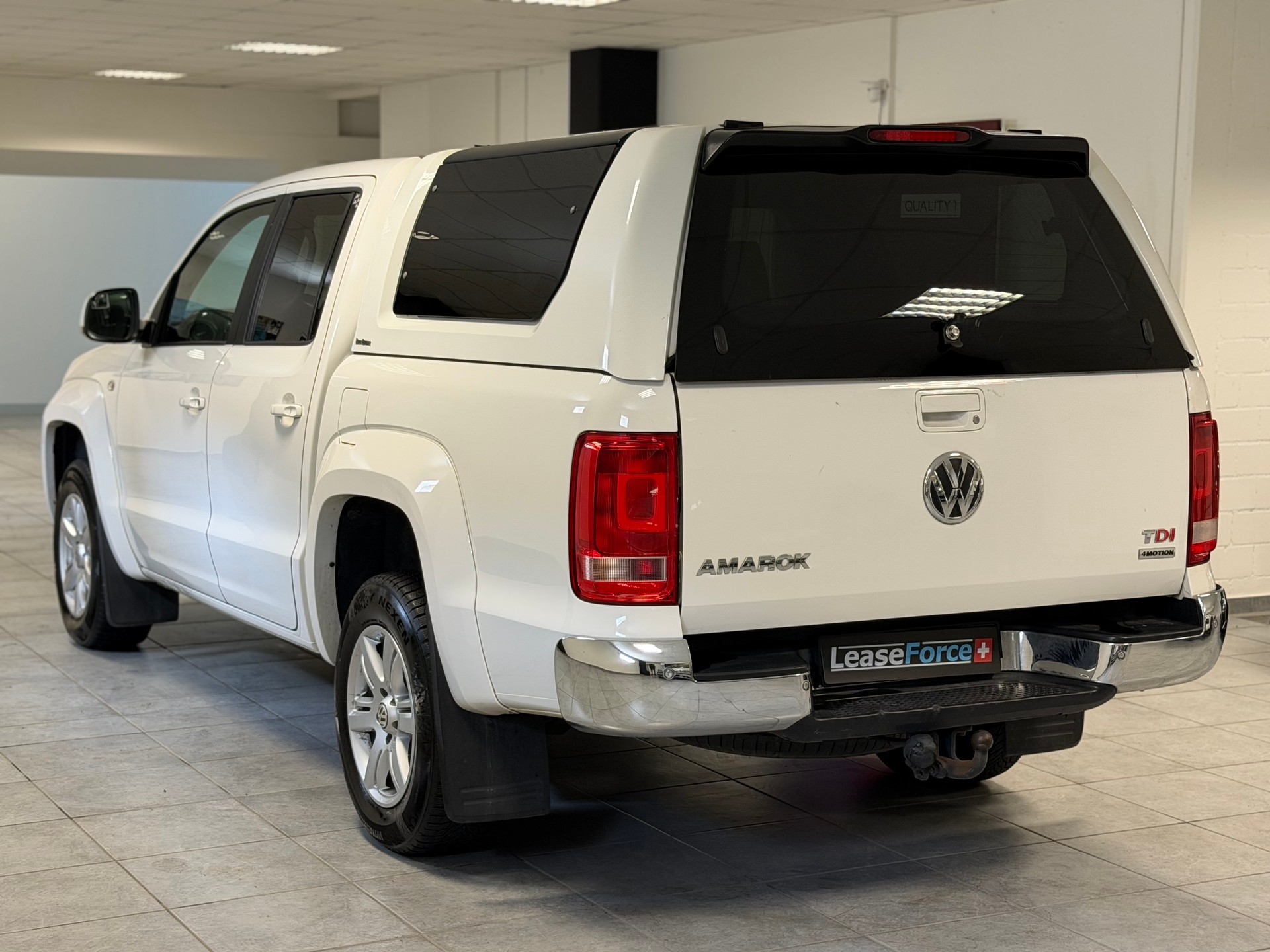 VW Amarok 2.0 BiTDI Highline 4Motion permanent A-image-6