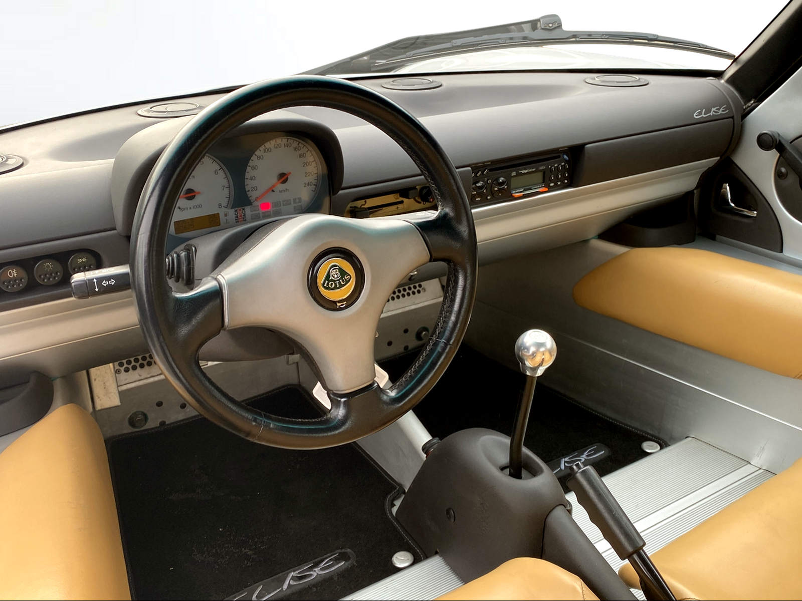 LOTUS Elise-image-7