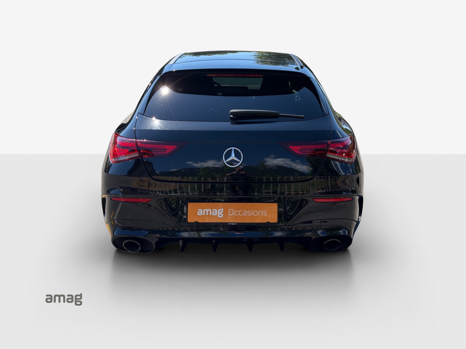 MERCEDES-BENZ CLA Shooting Brake 35 AMG 4Matic 7G-DCT-showroom-element-3