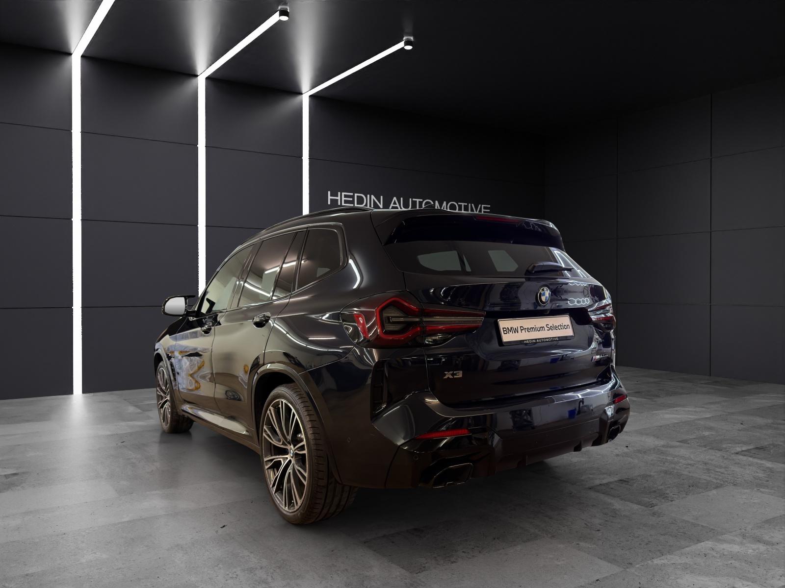 BMW X3 M40i-showroom-element-2