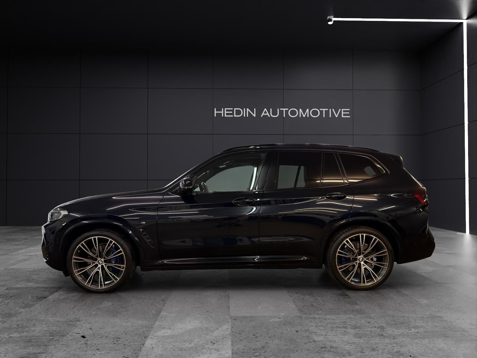 BMW X3 M40i-showroom-element-1