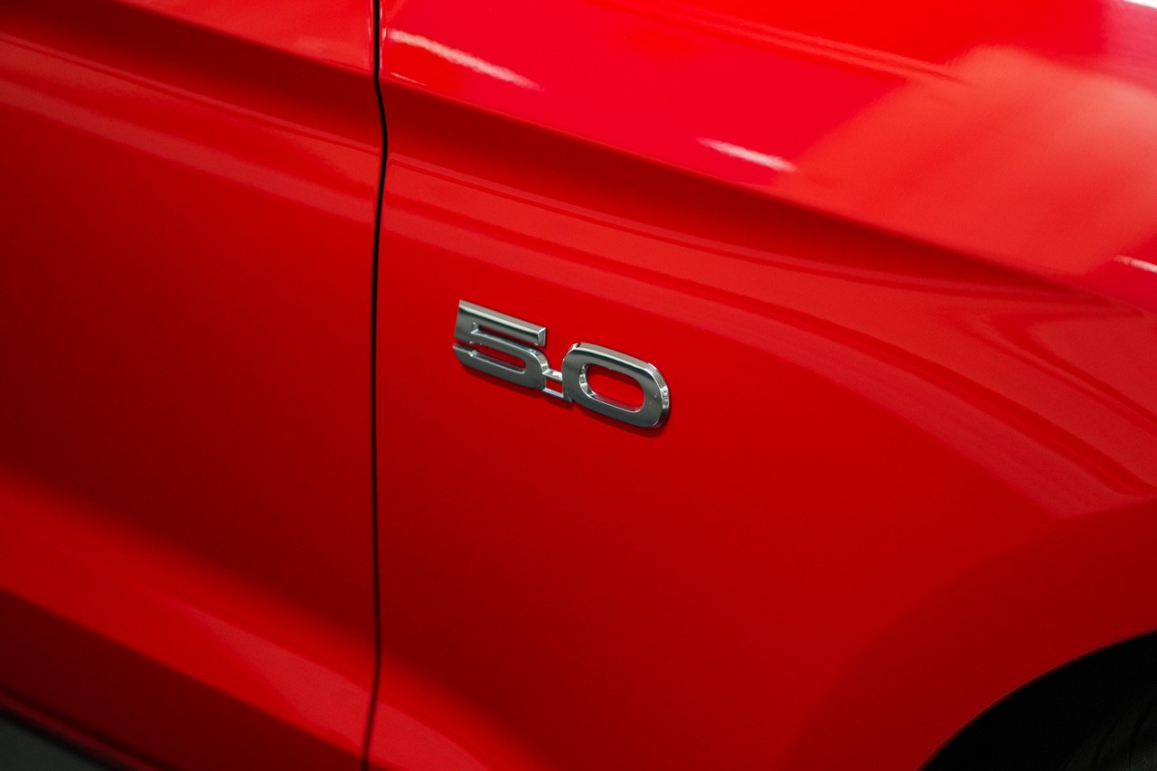 FORD Mustang Fastback 5.0 V8 GT Automat-image-29