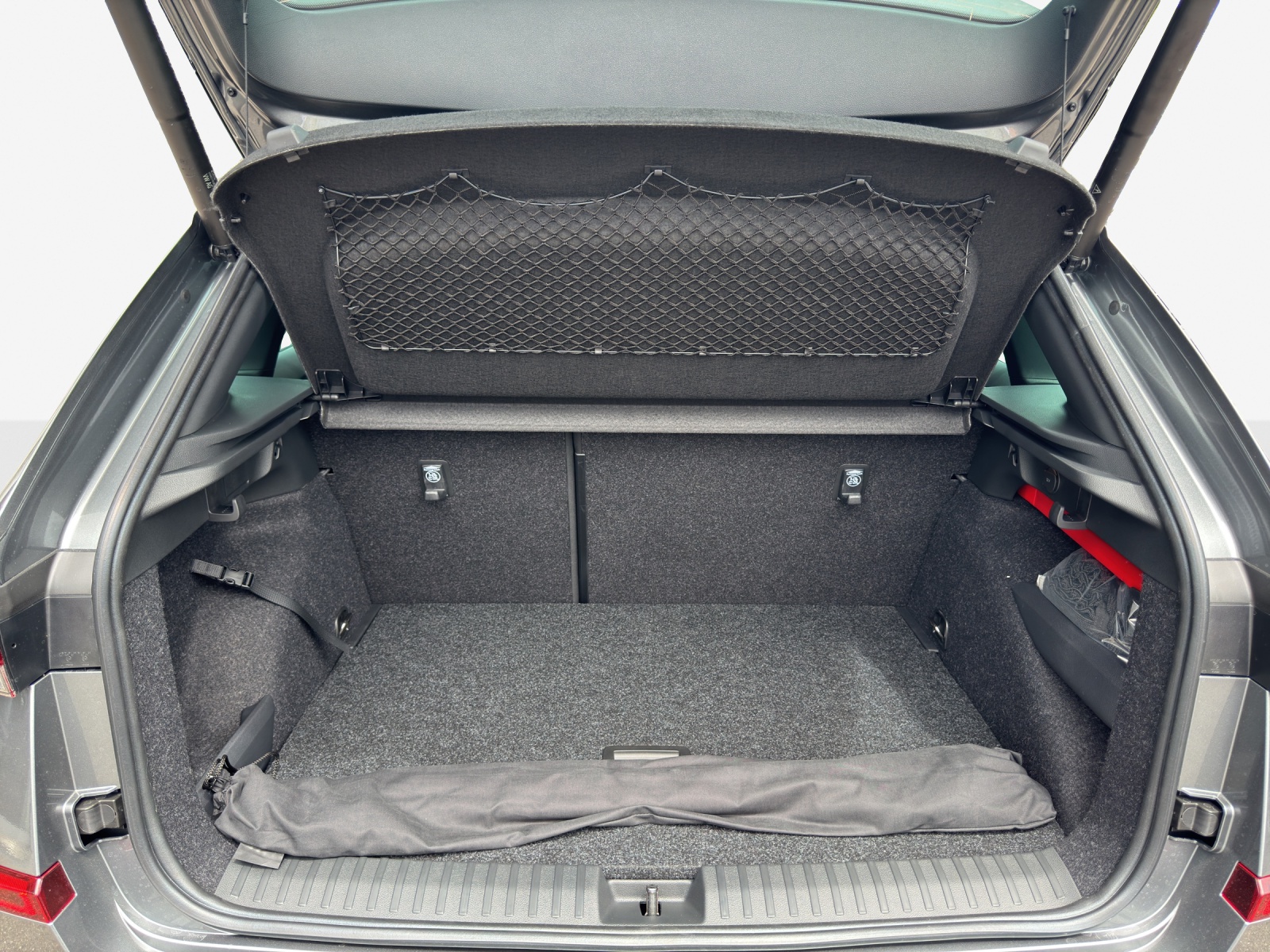 SKODA Kamiq 1.0 TSI Dynamic DSG-image-12