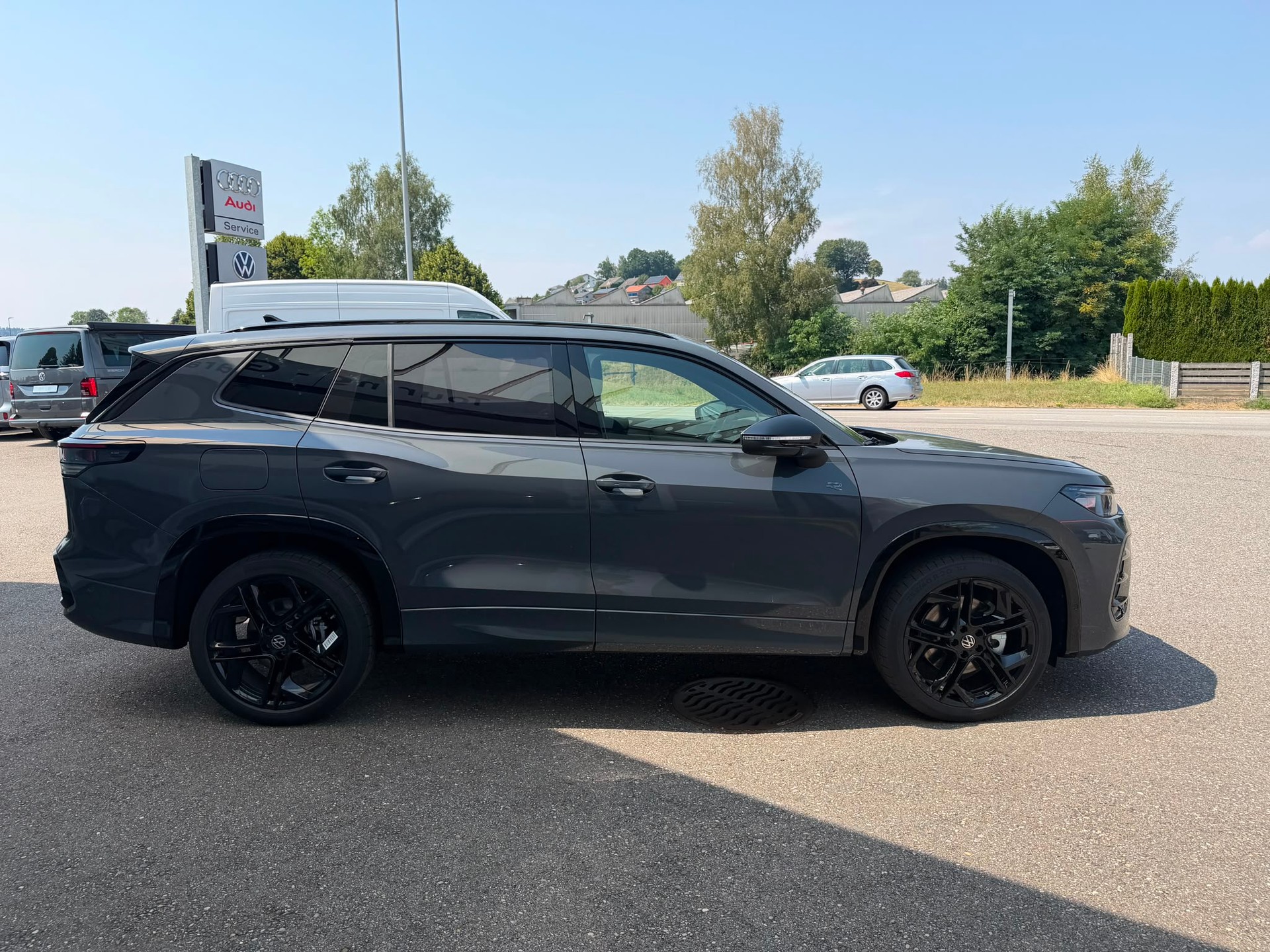 VW Tayron 2.0 TSI R-Line Plus DSG 4Motion-image-5