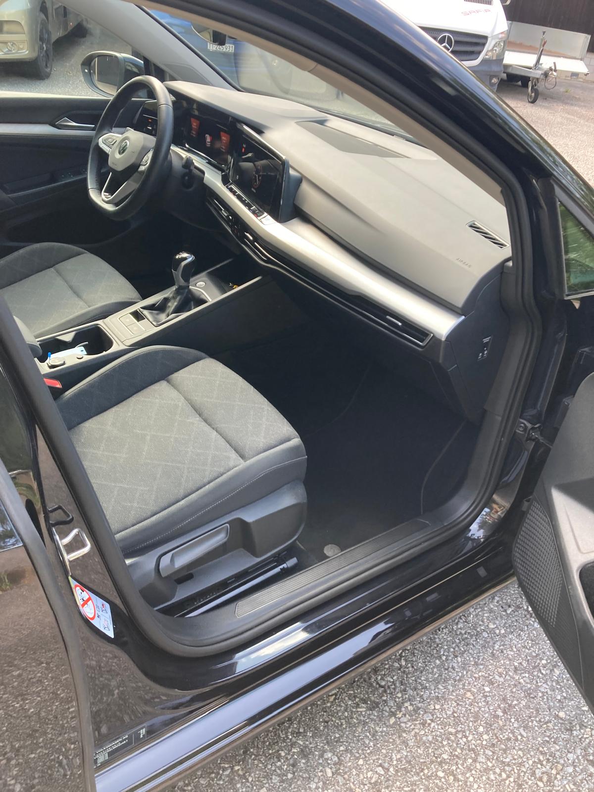 VW Golf 1.5 TSI ACT Life-image-6