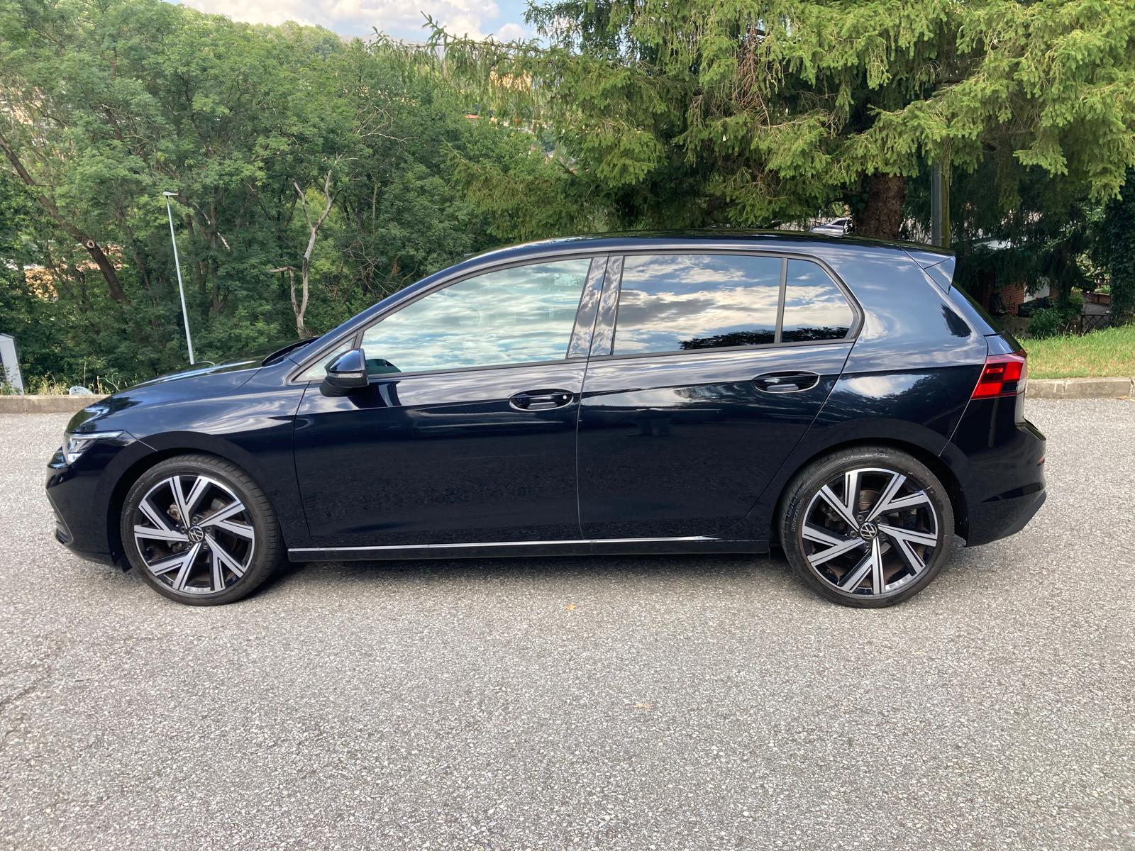 VW Golf 1.5 TSI ACT Life-showroom-element-1
