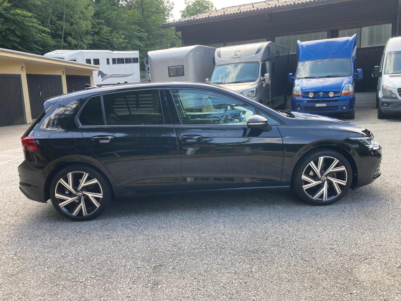 VW Golf 1.5 TSI ACT Life-image-5