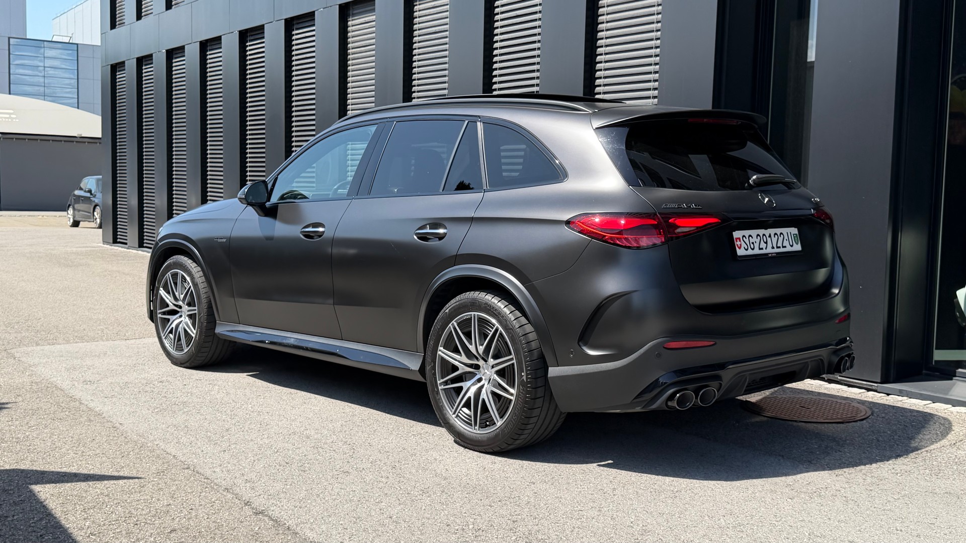 MERCEDES-BENZ GLC 43 AMG Executive Edition ♦️NP 115'327.-* Sehr selten mit AMG Performance Sitze*Topzustand♦️-image-12