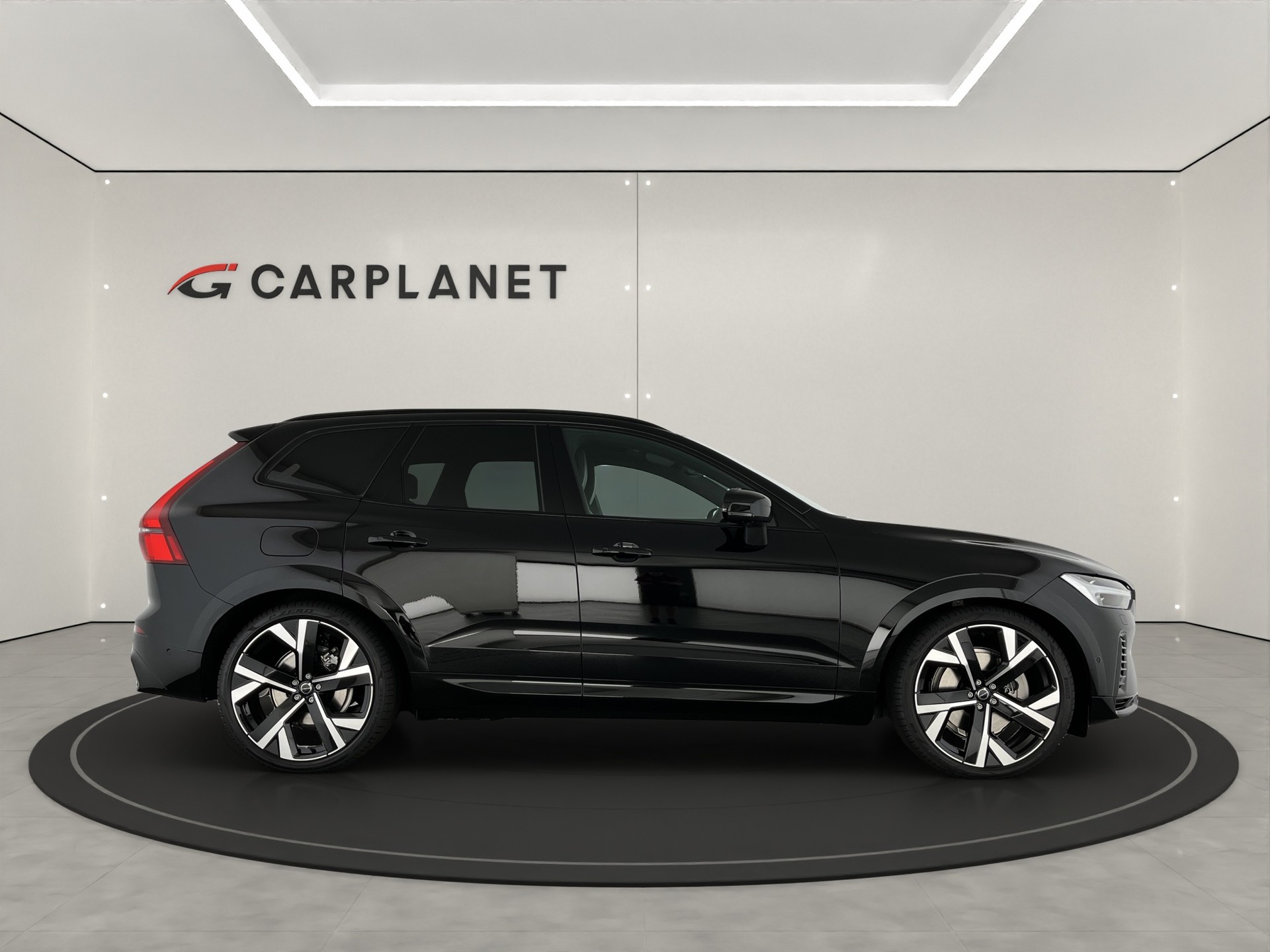 VOLVO XC60 2.0 T8 TE Black Edition eAWD-image-4