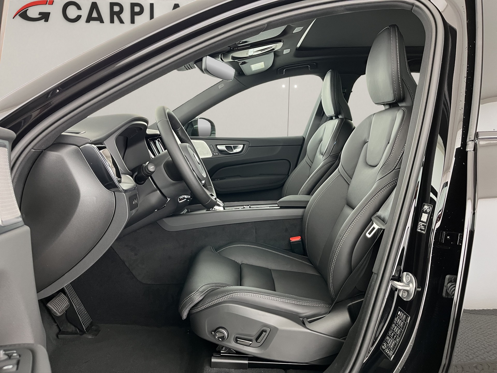 VOLVO XC60 2.0 T8 TE Black Edition eAWD-image-7