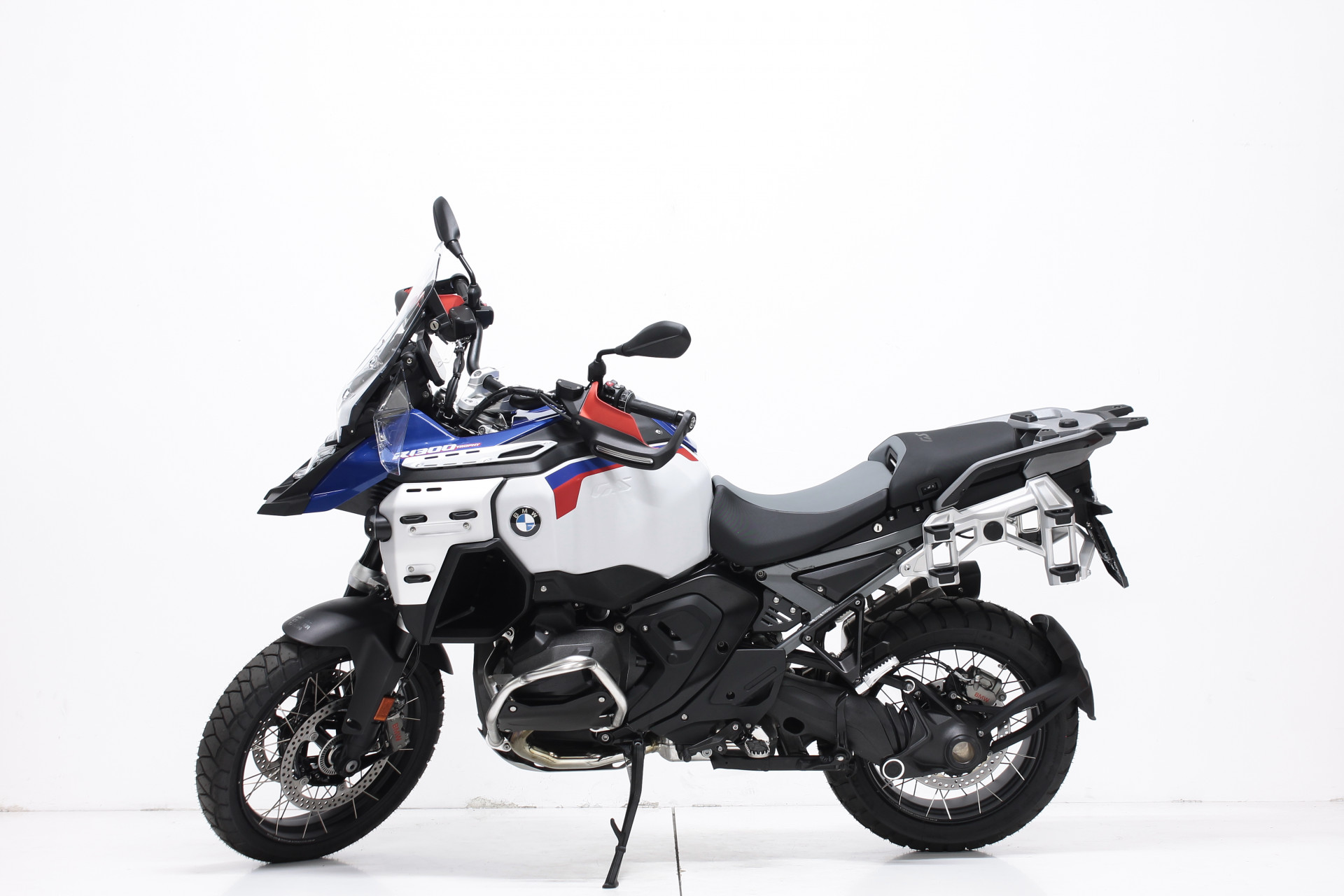 BMW R 1300 GS Adventure-image-4