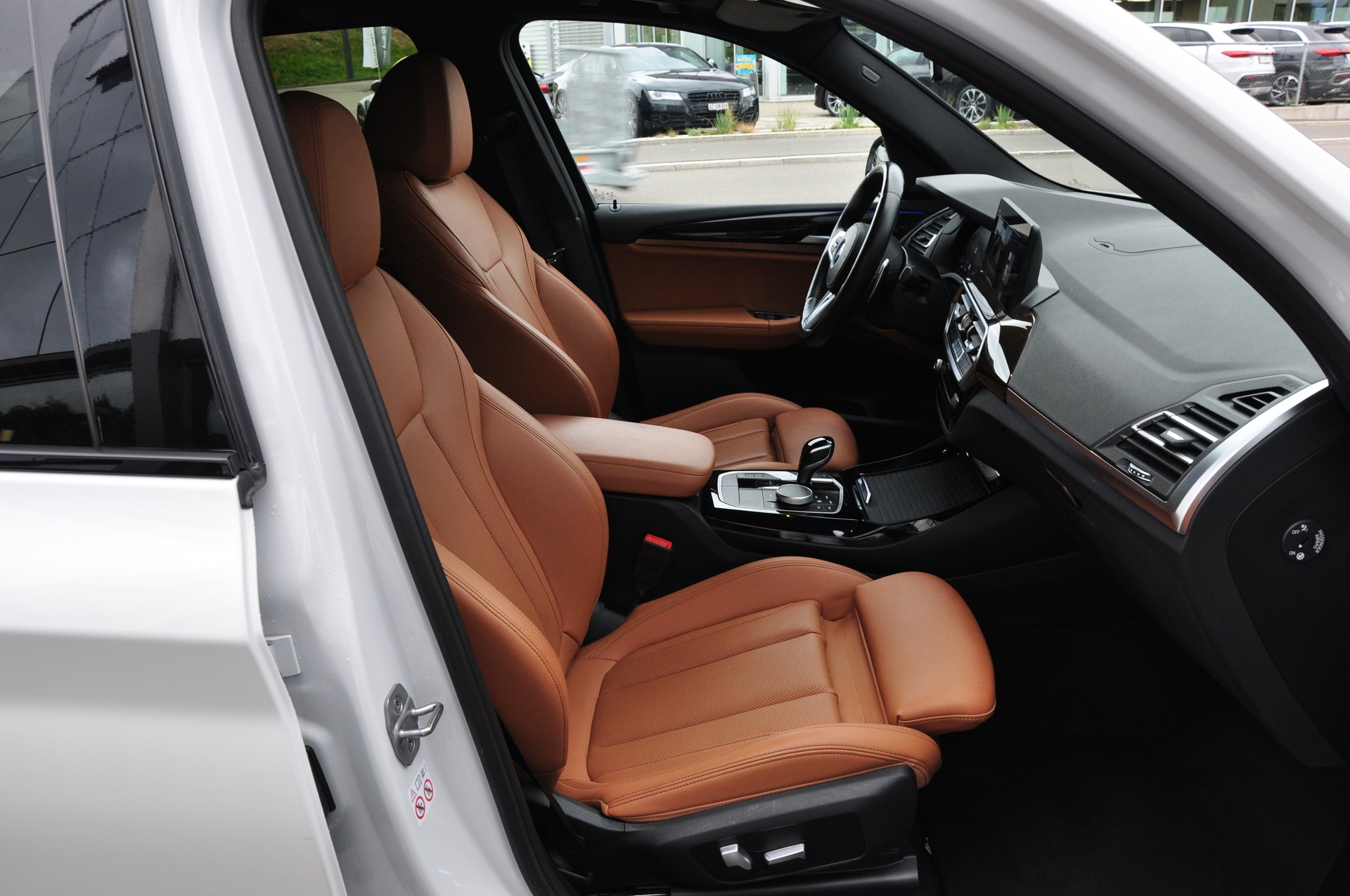 BMW X3 xDrive 48V 20d M Sport-image-18