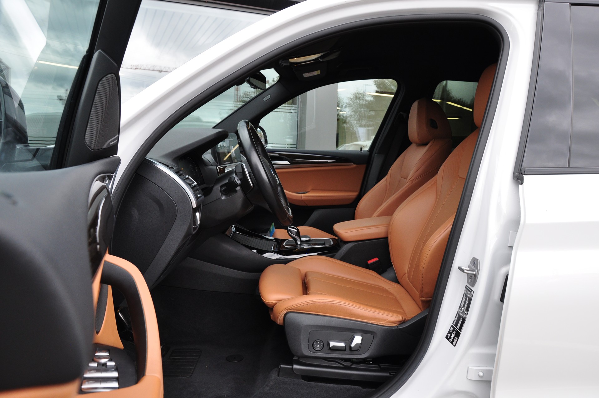 BMW X3 xDrive 48V 20d M Sport-image-14
