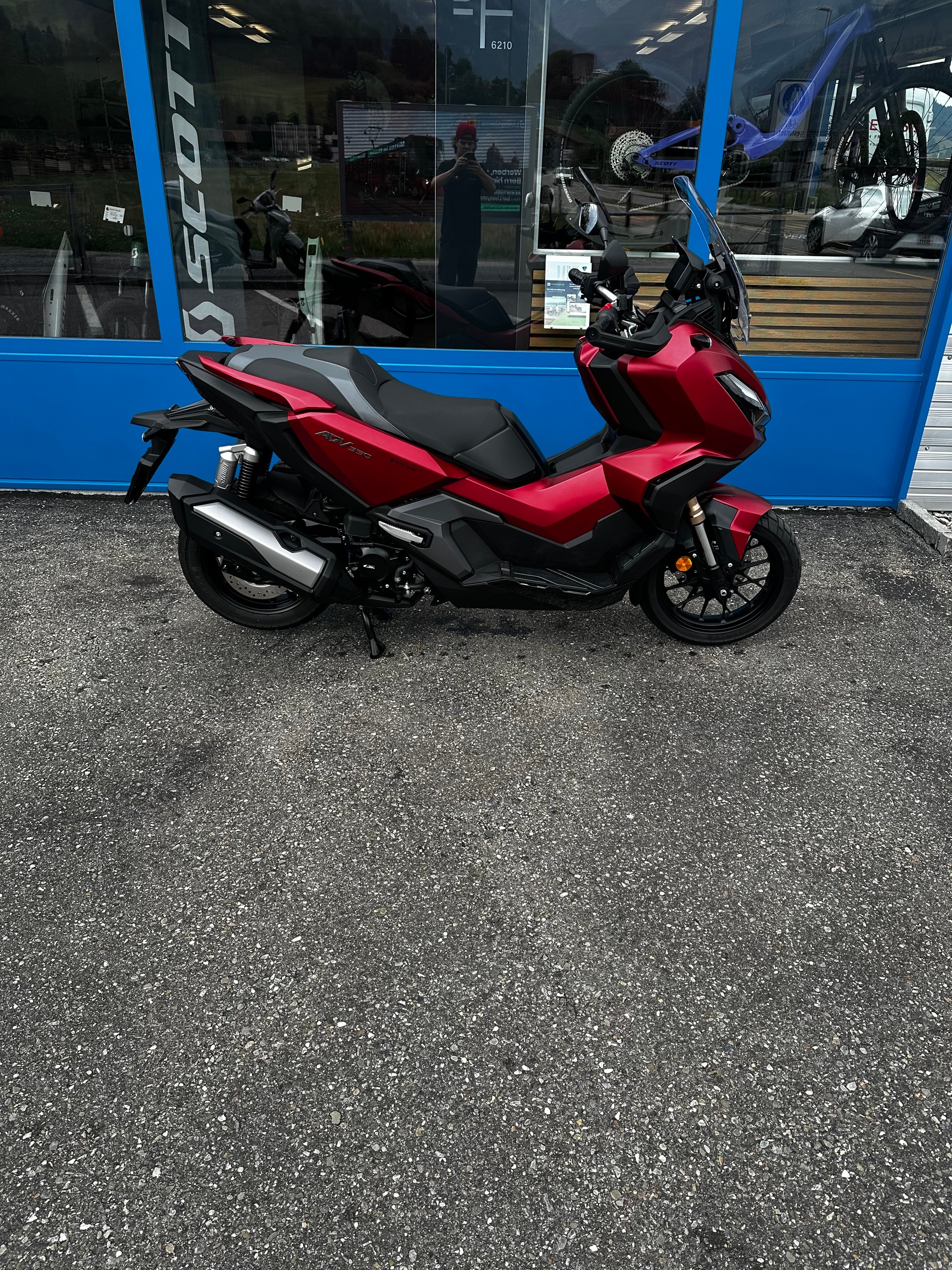HONDA ADV 350 (Kundenauftrag)-image-0