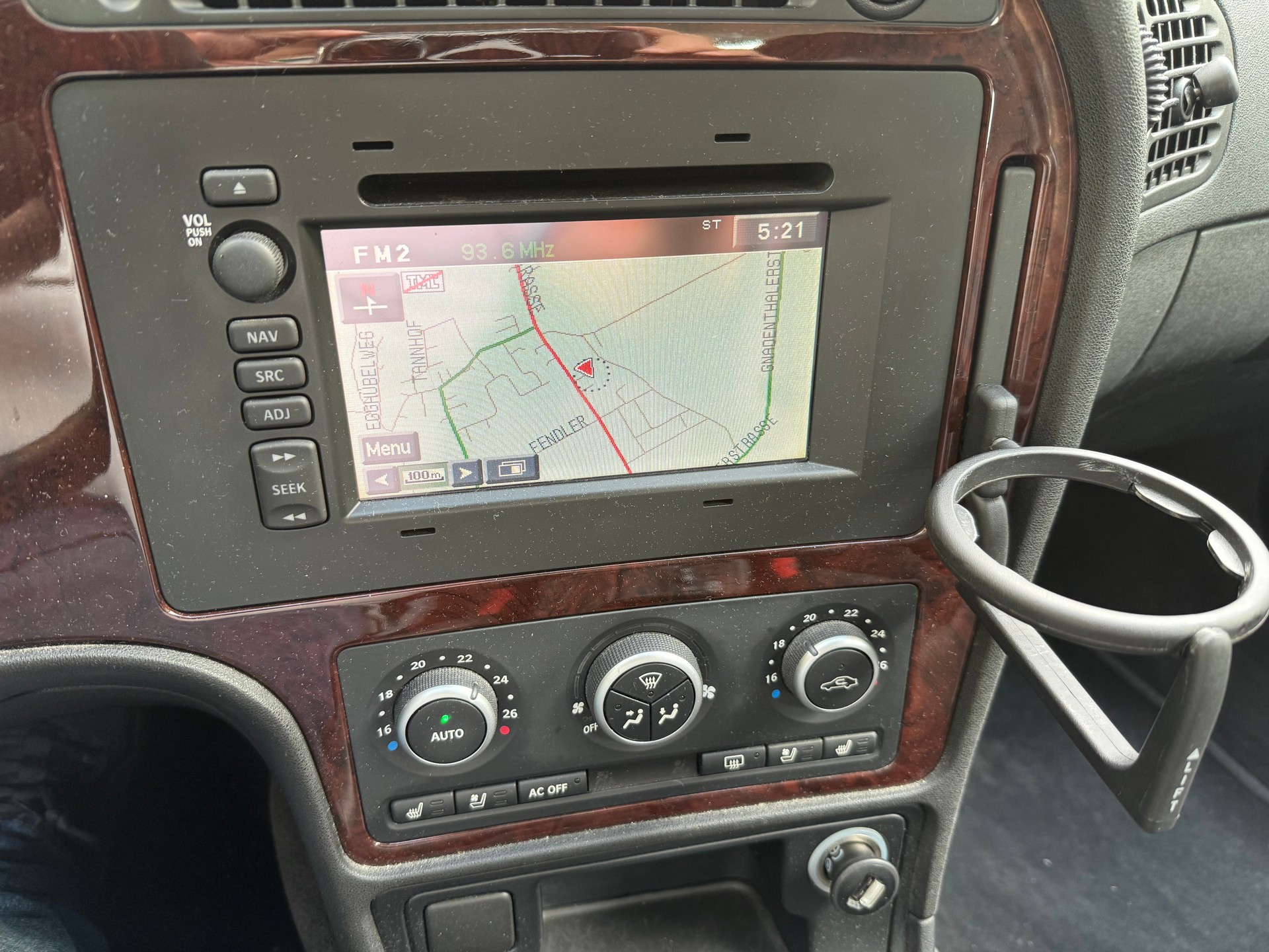 SAAB 9-5-image-12