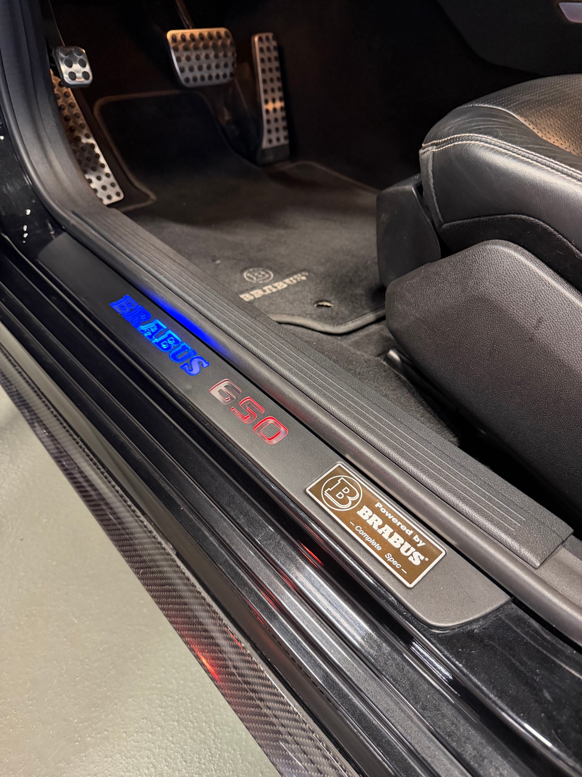 MERCEDES-BENZ E 63 AMG S 4Matic *Brabus 650*-image-15