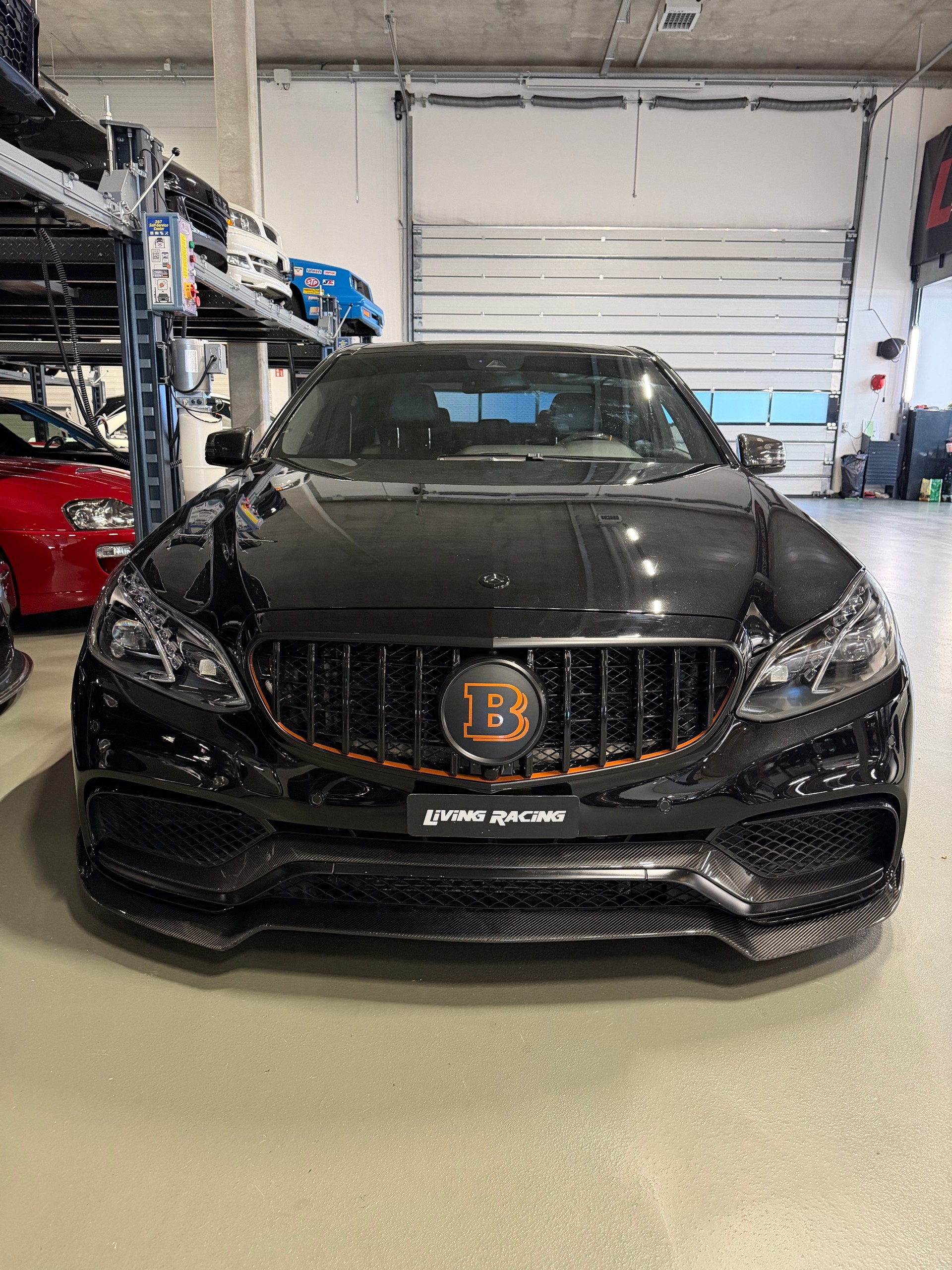 MERCEDES-BENZ E 63 AMG S 4Matic *Brabus 650*-image-4