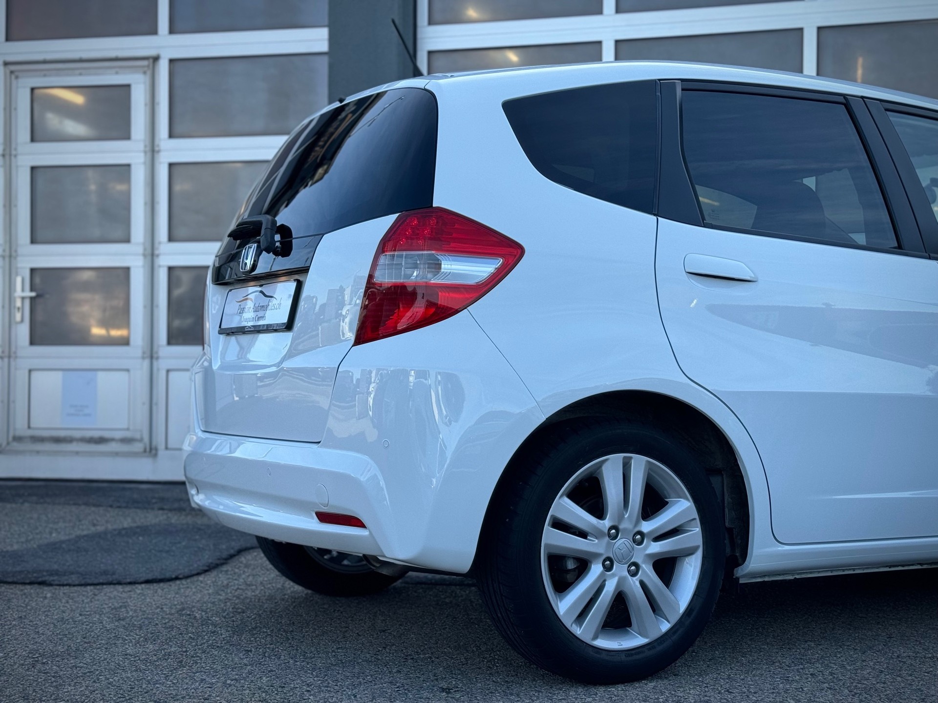 HONDA Jazz 1.4i Comfort Plus CVT - Véhicule Suisse (CH)-image-3