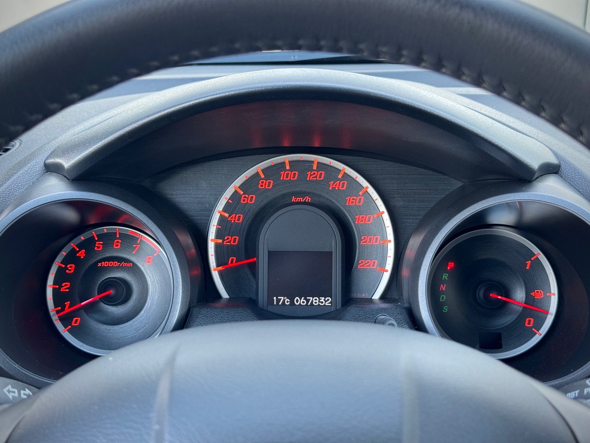 HONDA Jazz 1.4i Comfort Plus CVT - Véhicule Suisse (CH)-image-11