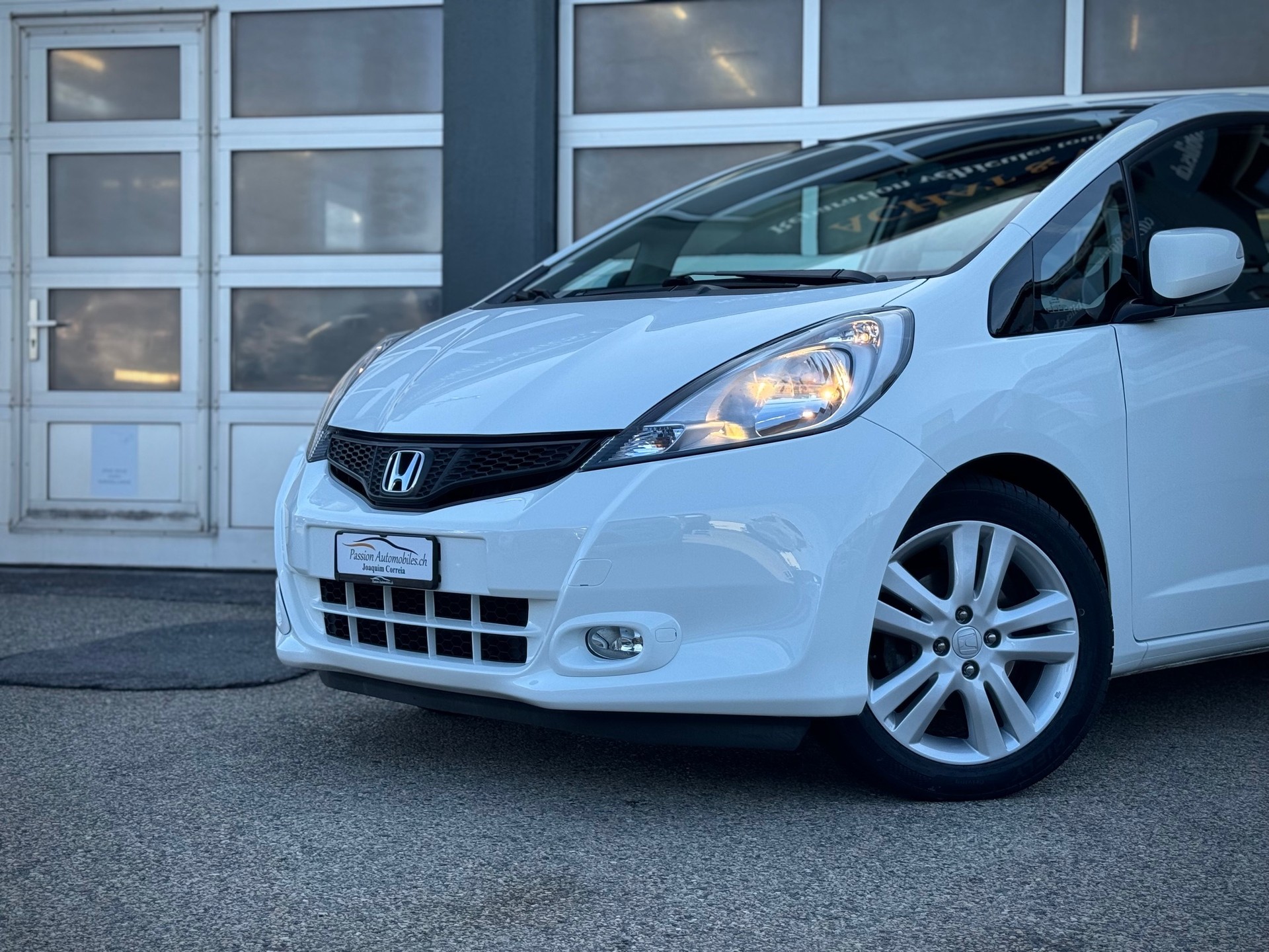 HONDA Jazz 1.4i Comfort Plus CVT - Véhicule Suisse (CH)-image-2