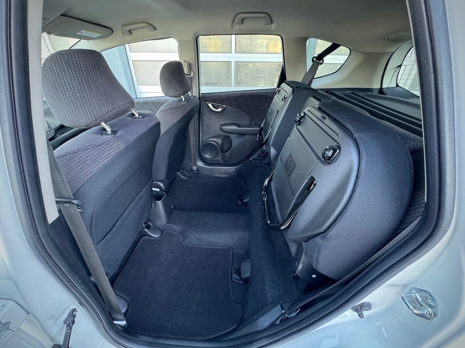 HONDA Jazz 1.4i Comfort Plus CVT - Véhicule Suisse (CH)-image-10