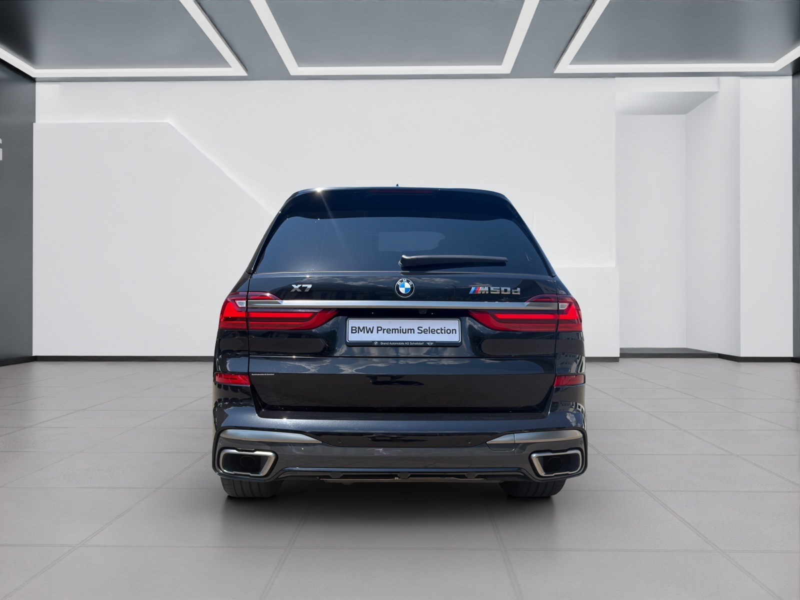 BMW X7 M50d-showroom-element-3