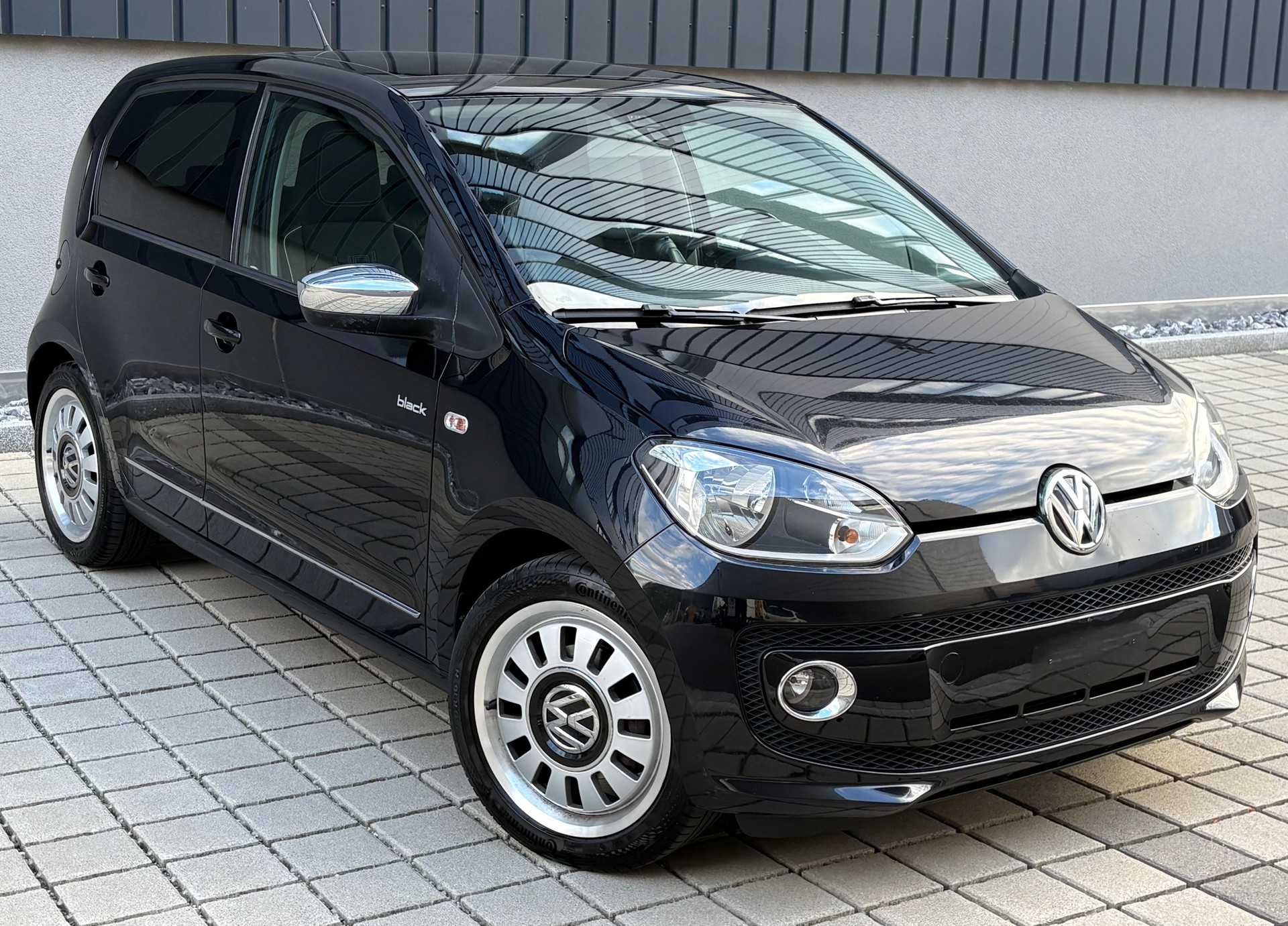 VW Up 1.0 black up ASG (Automat) Frisch ab MFK-image-2