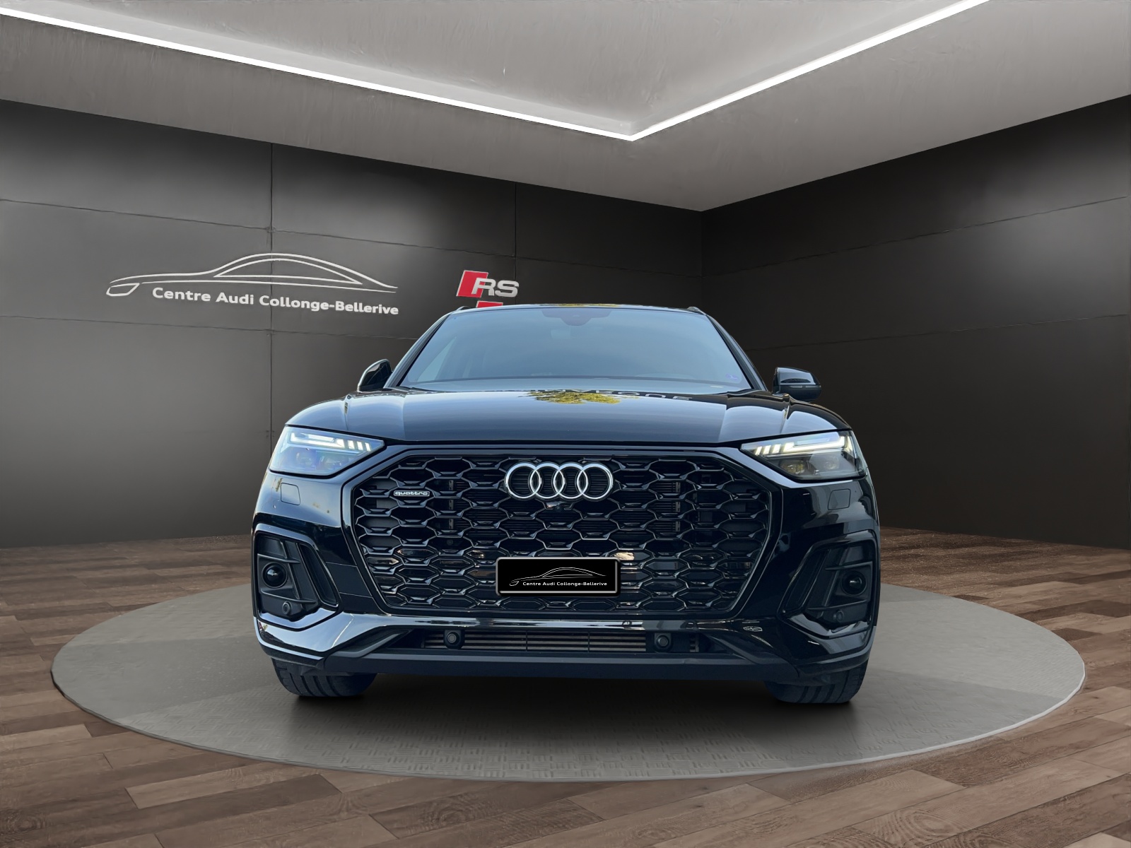 AUDI Q5 Sportback 55 TFSI e PHEV S line quattro S-tronic-showroom-element-1