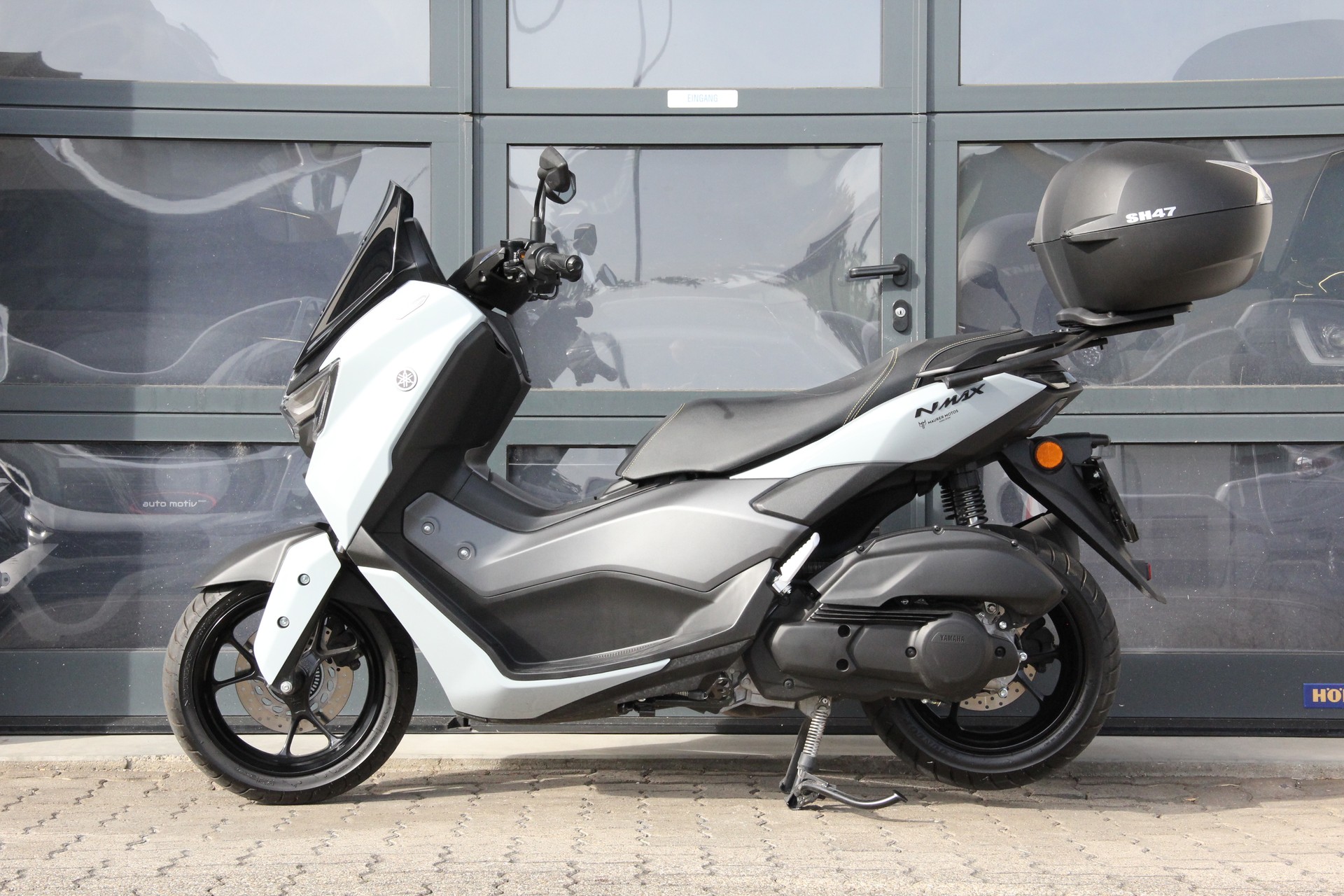 YAMAHA TECH MAX-image-1