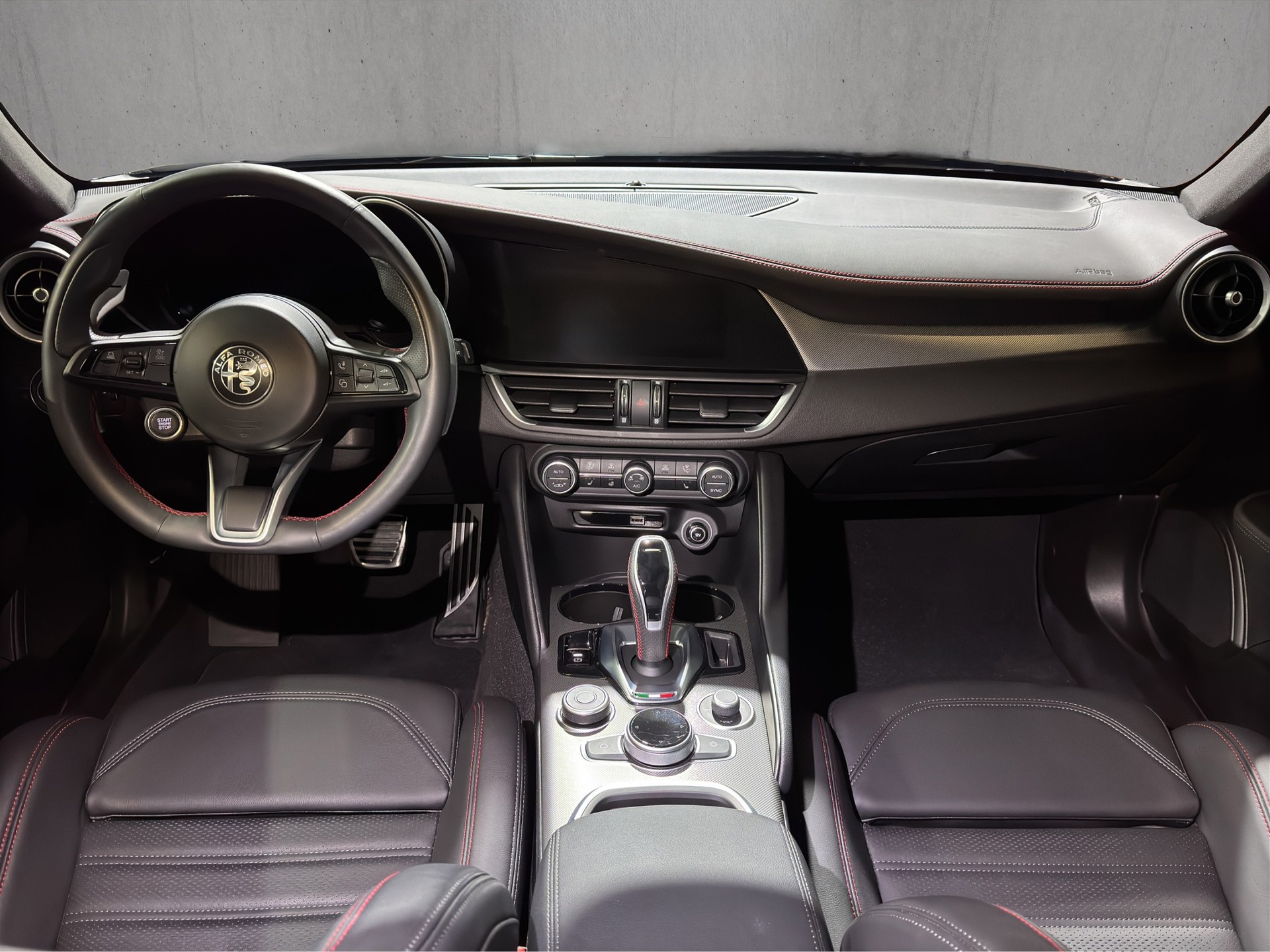 ALFA ROMEO Giulia 2.0 Competizione Q4 AT8 "ADAS Pack-Leder-Harman Kardon"-image-10