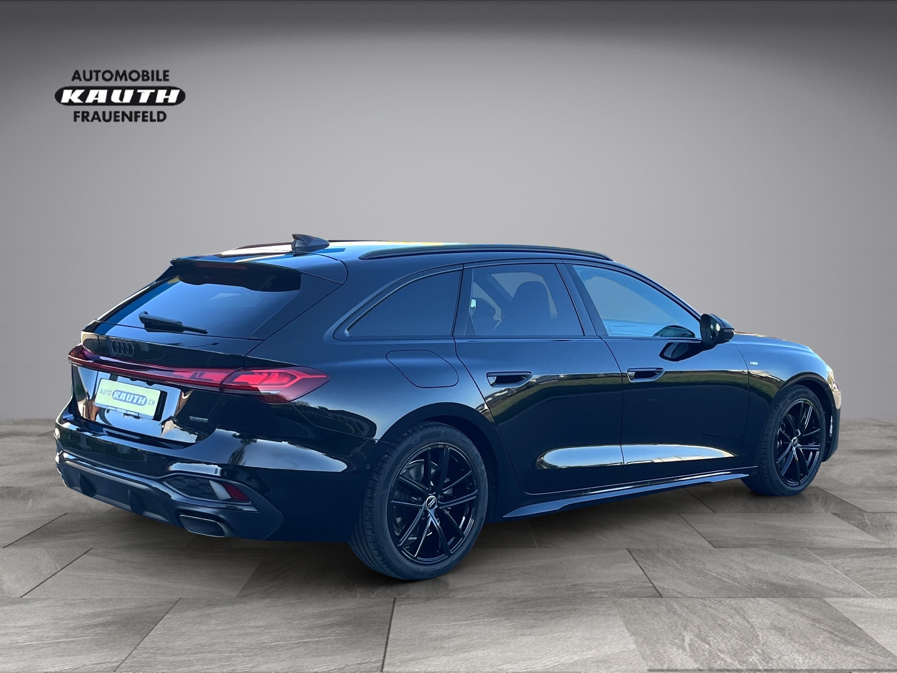 AUDI A5 Avant TFSI quattro 150 kW S tronic*Black-Line, Standheizung, B&O Sound, Lederausstattung, (5-Jahre Garantie)-image-4