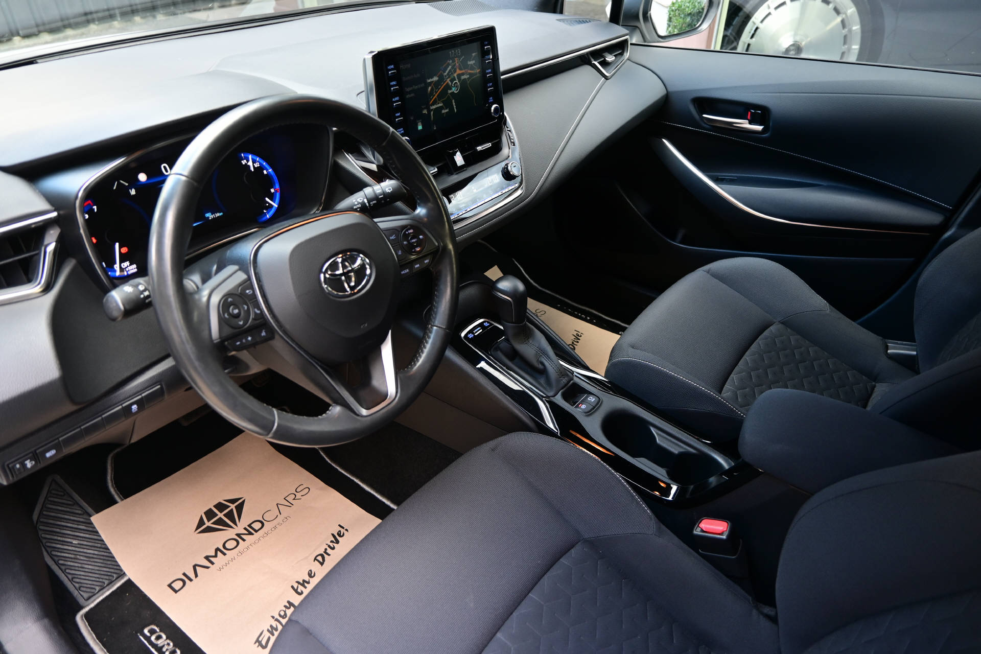 TOYOTA Corolla 1.8 HSD Comfort-image-10