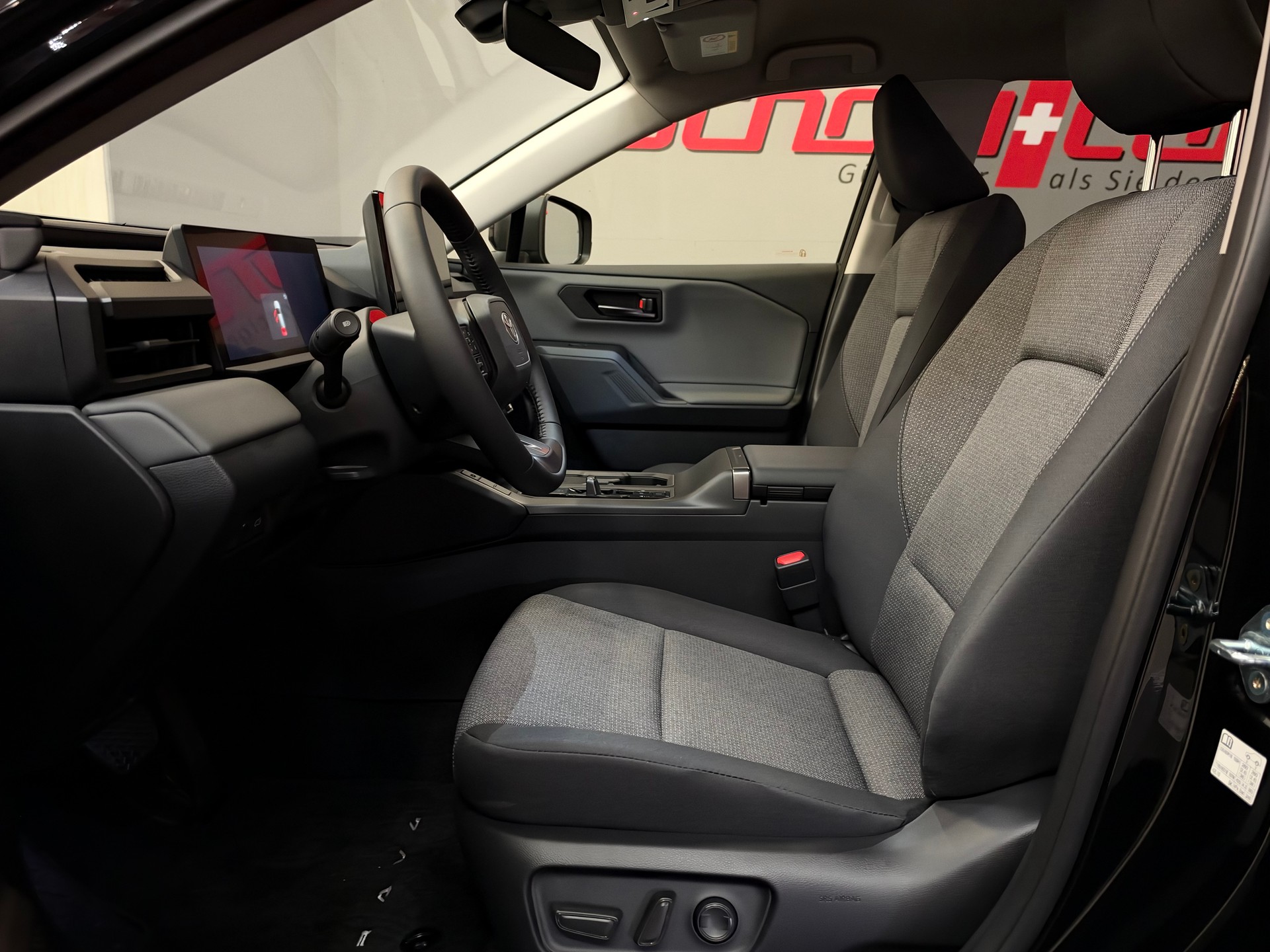 TOYOTA RAV-4 2.5 HSD Trend e-CVT AWD-image-10