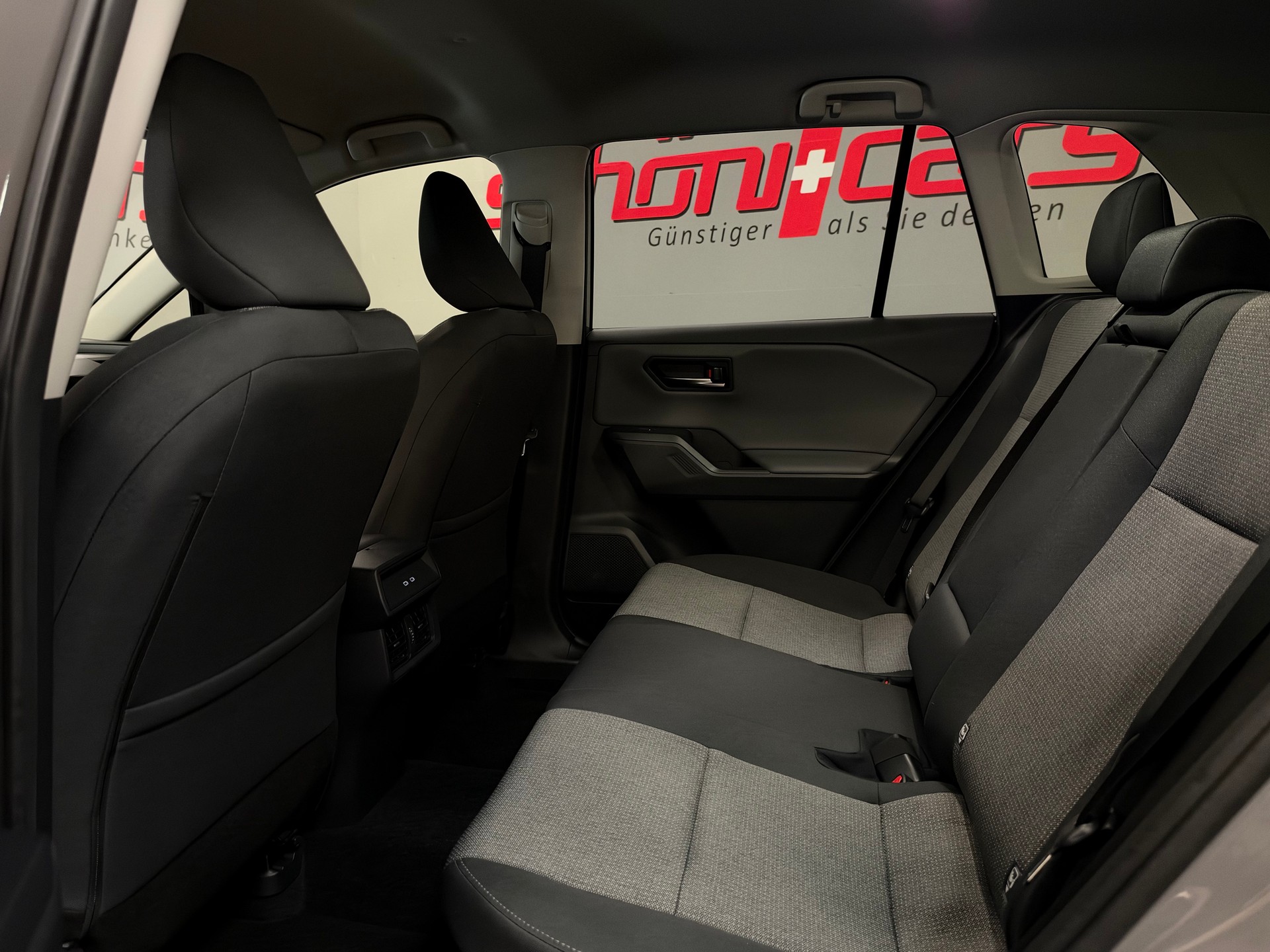 TOYOTA RAV-4 2.5 HSD Trend e-CVT AWD-image-15