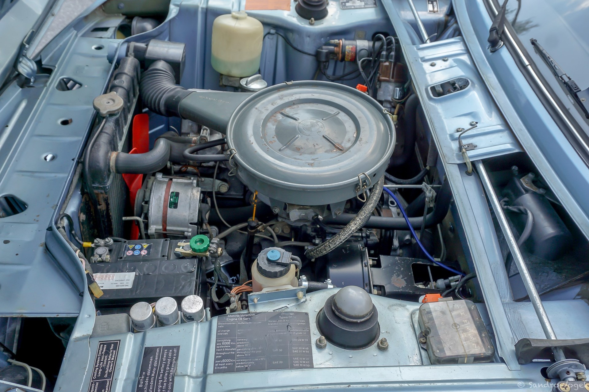 BMW 2002 TOURING-image-13