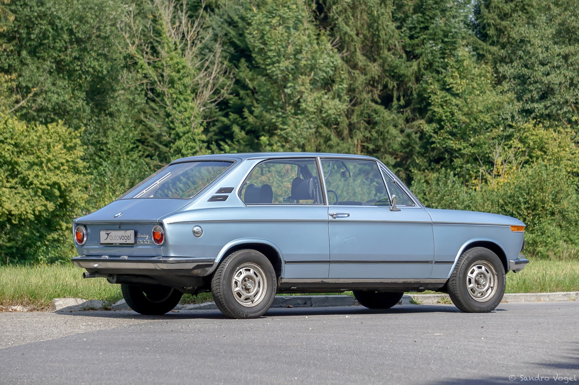 BMW 2002 TOURING-image-4