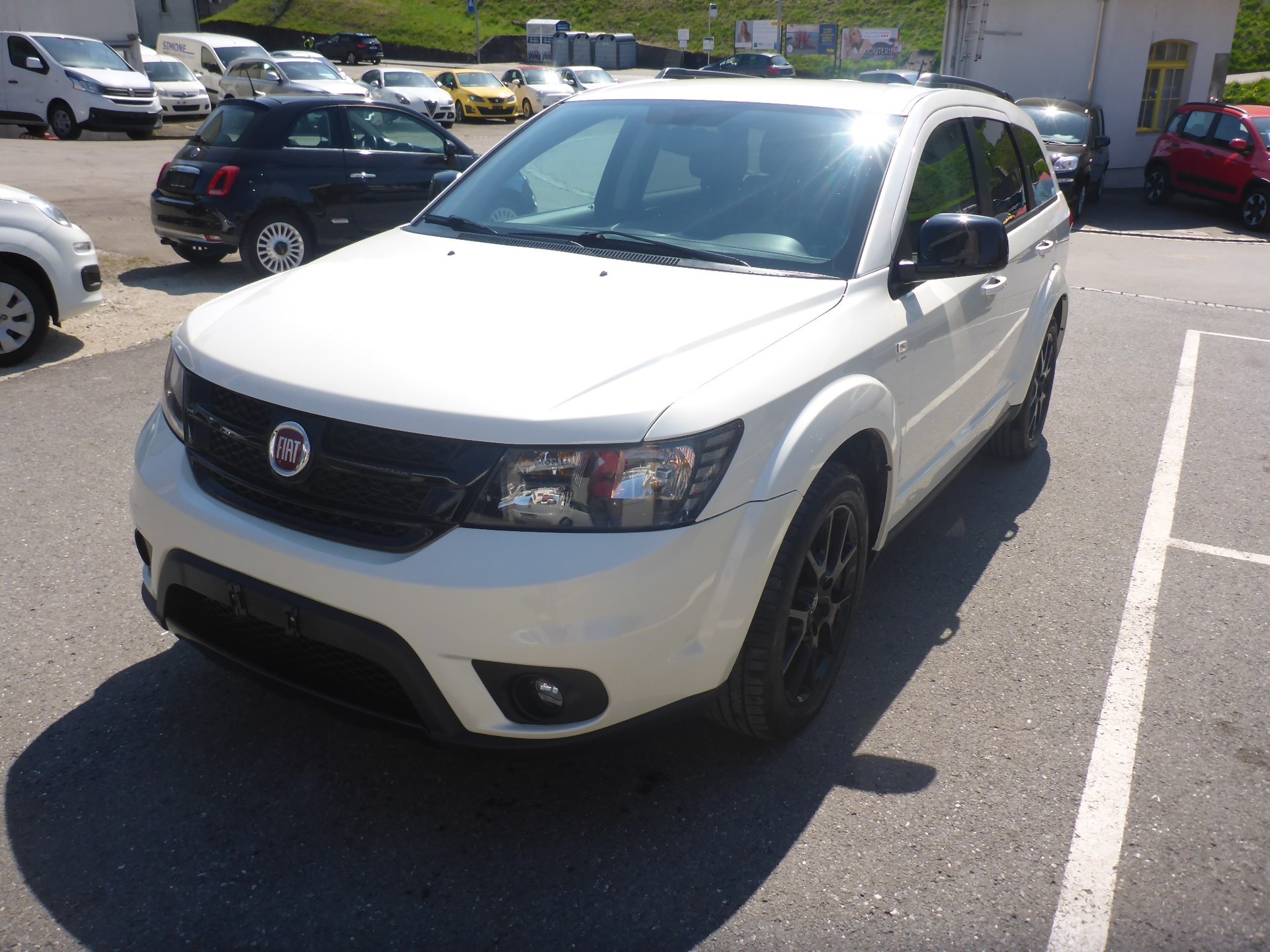FIAT Freemont 2.0 MJ Black Code AWD Automat-image-1