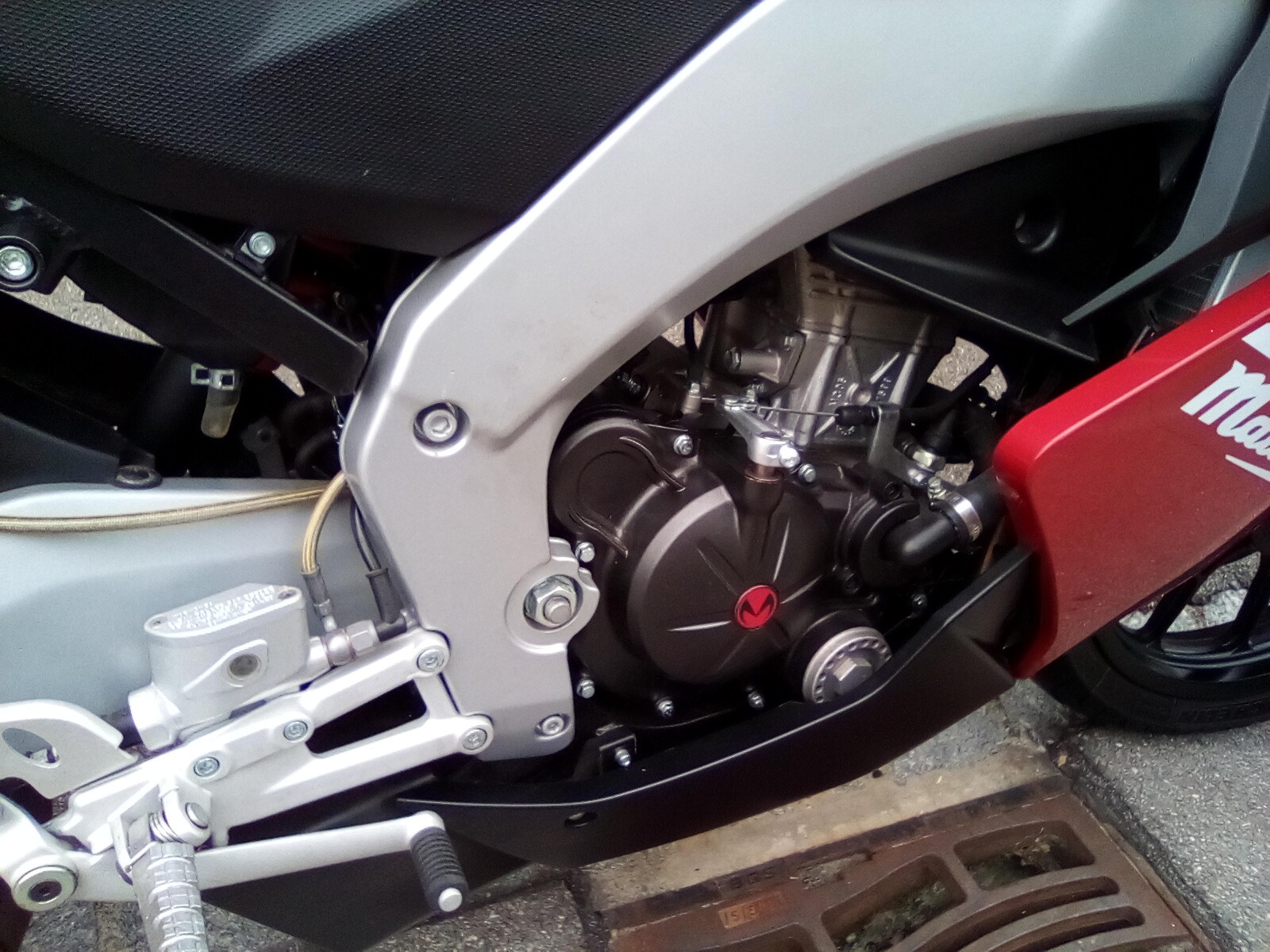 MALAGUTI RST 125-image-4