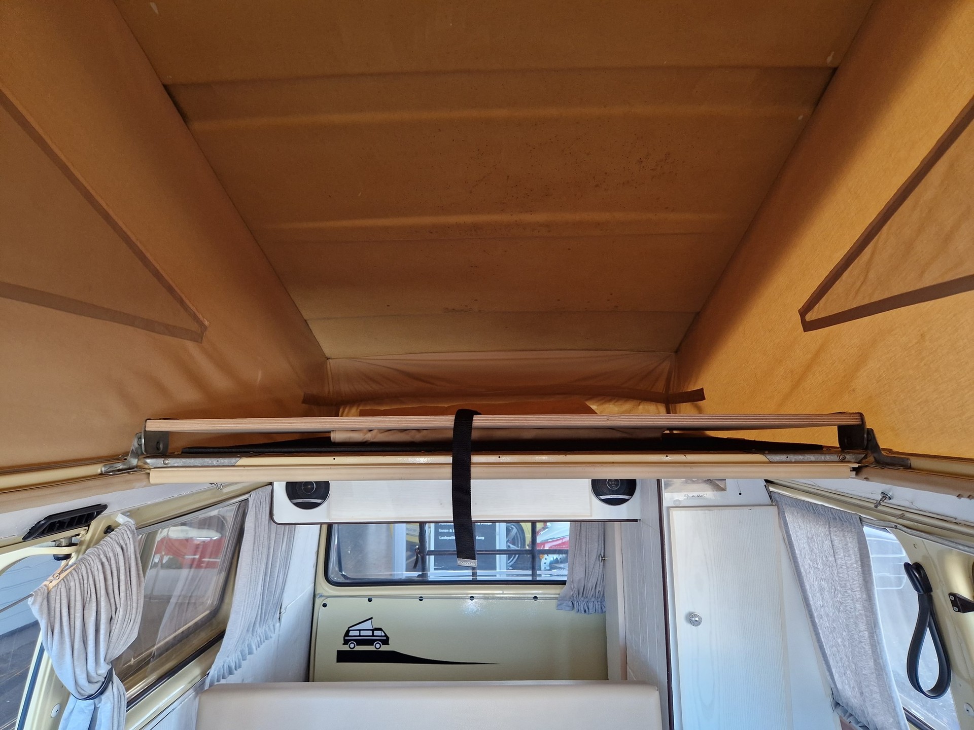 VW T2 Wohnmobil-image-18