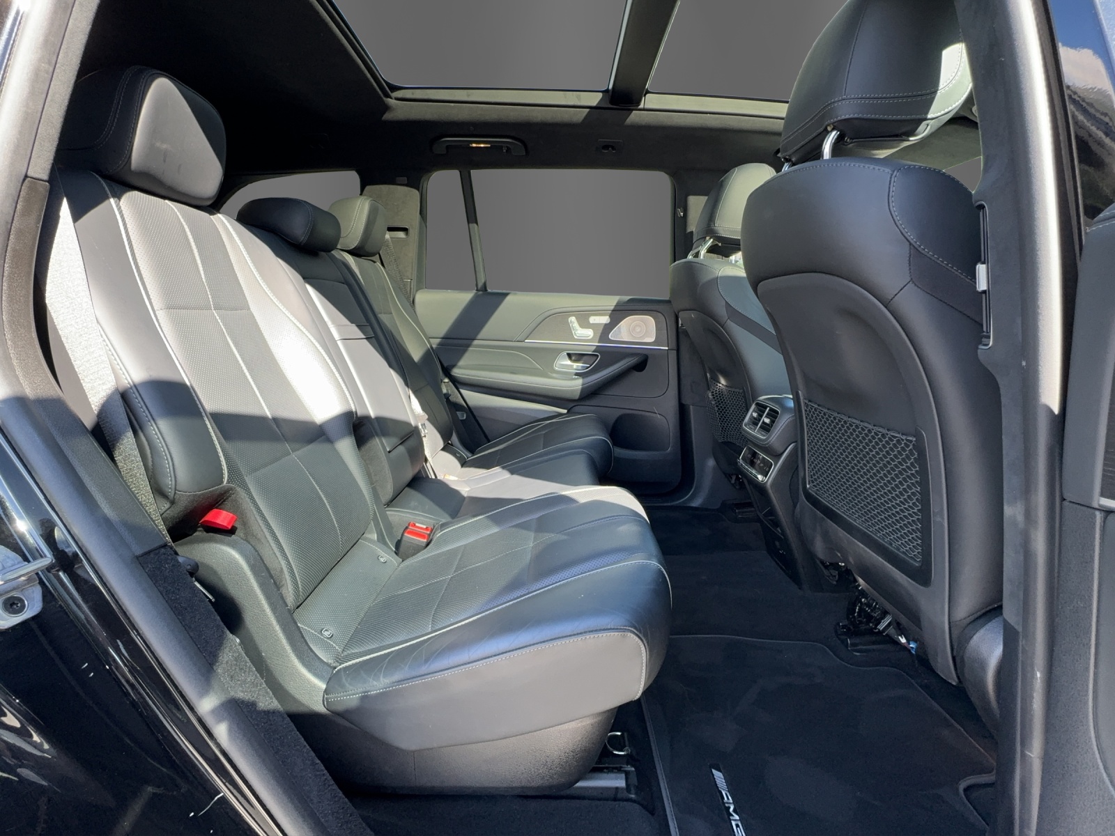 MERCEDES-BENZ GLS 400 d 4Matic AMG Line 9G-Tronic-image-18